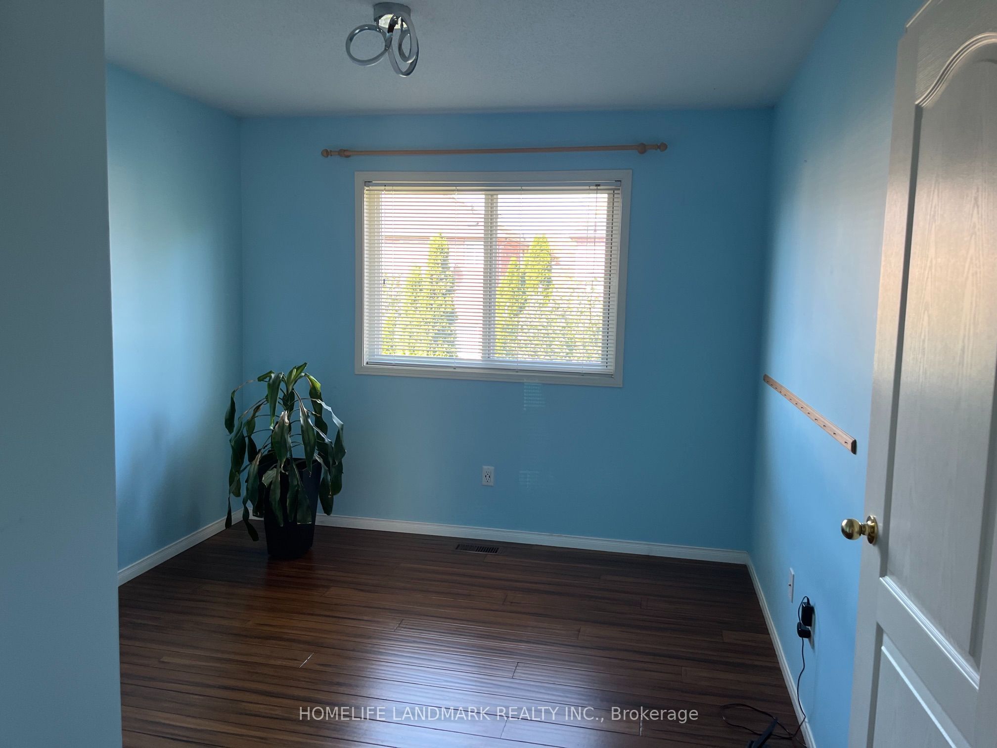 24 Gwilliam Lane Property Photo 27
