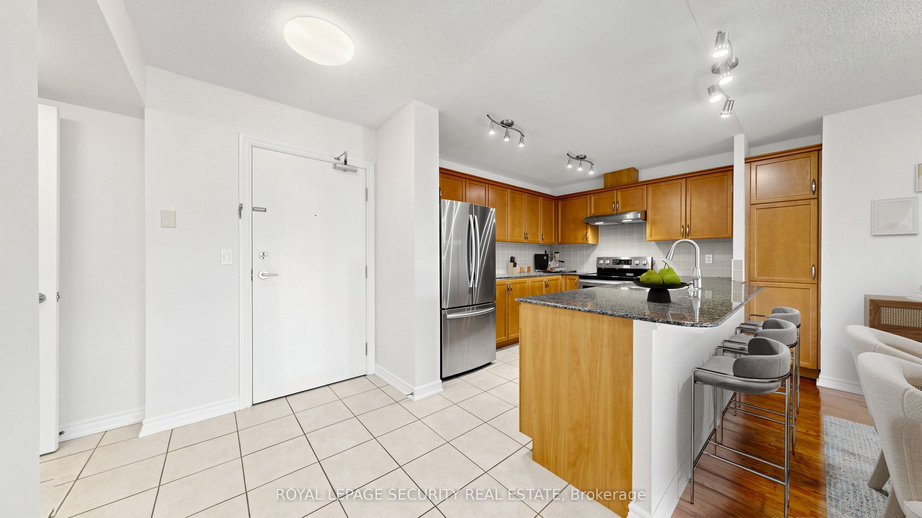 8026 Kipling Avenue 406 Property Photo 19