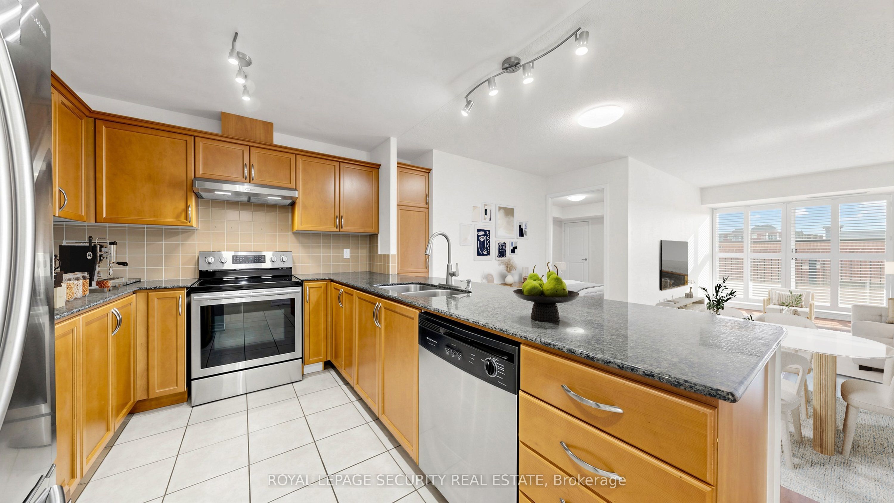 8026 Kipling Avenue 406 Property Photo 22
