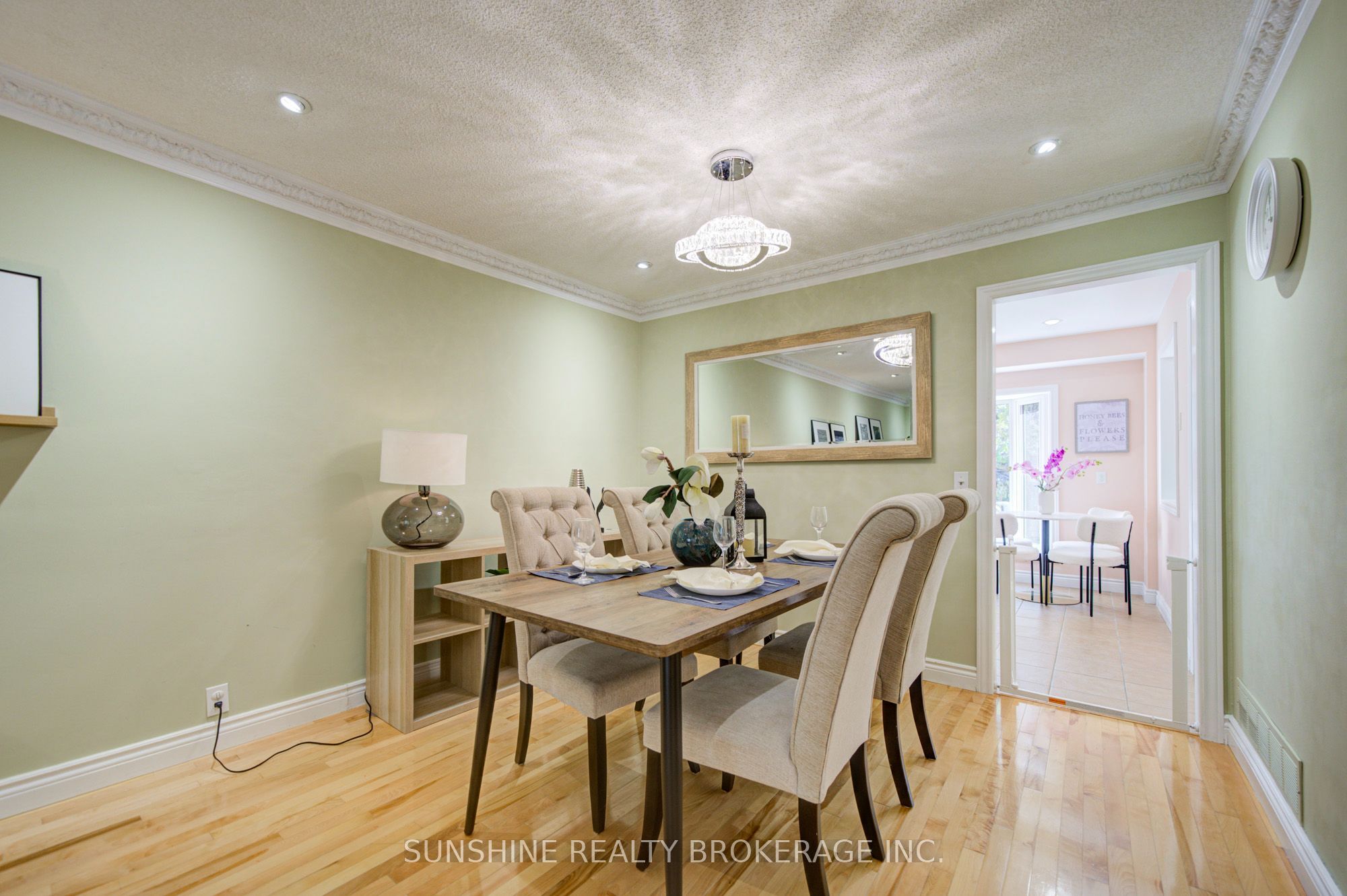 53 Vanessa Road Property Photo 10