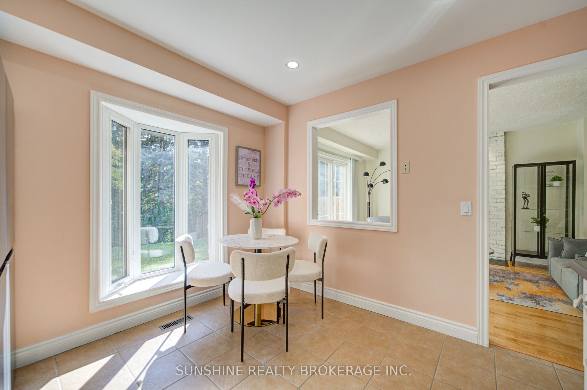 53 Vanessa Road Property Photo 13