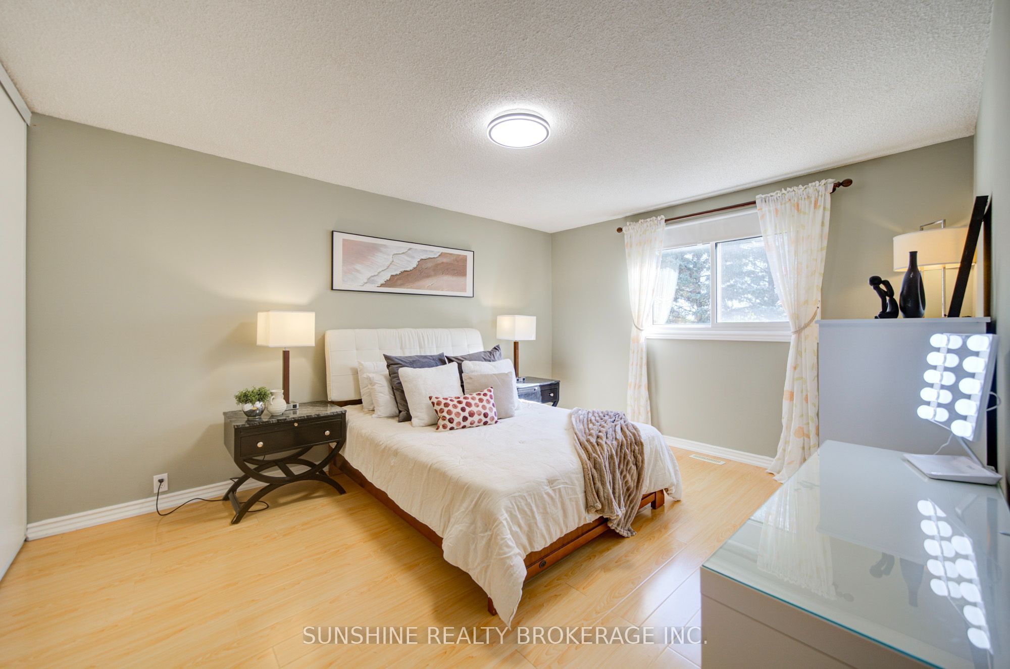 53 Vanessa Road Property Photo 18