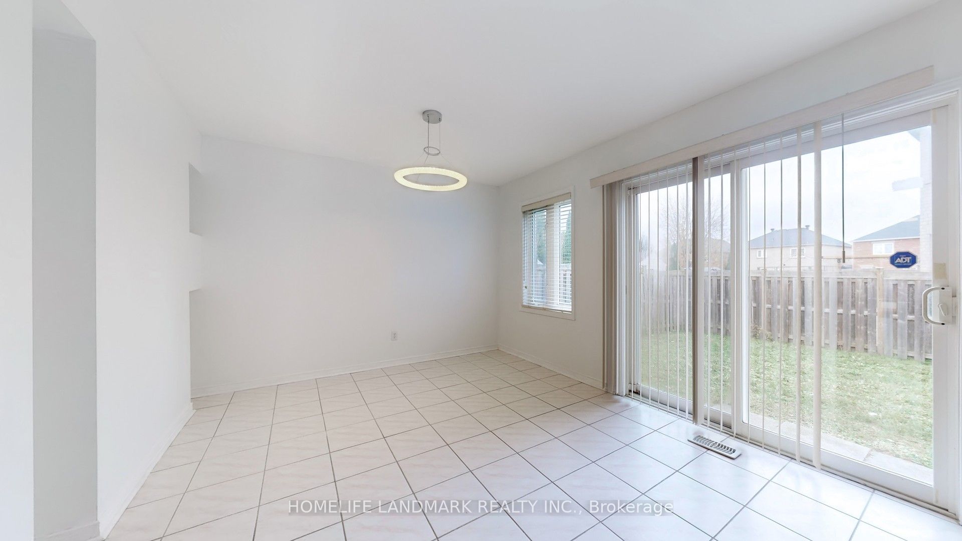 48 Outlook Terrace Drive Property Photo 9