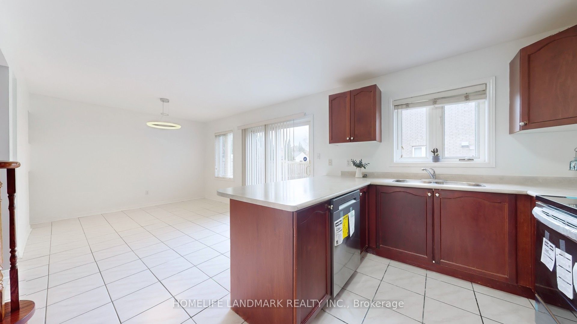 48 Outlook Terrace Drive Property Photo 14