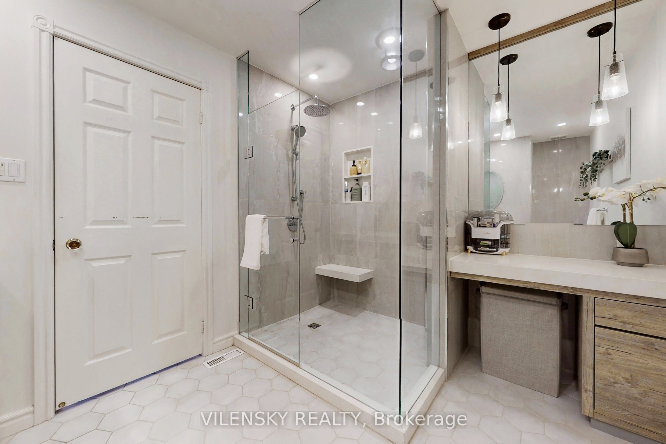 32 Whitfield Court Property Photo 19