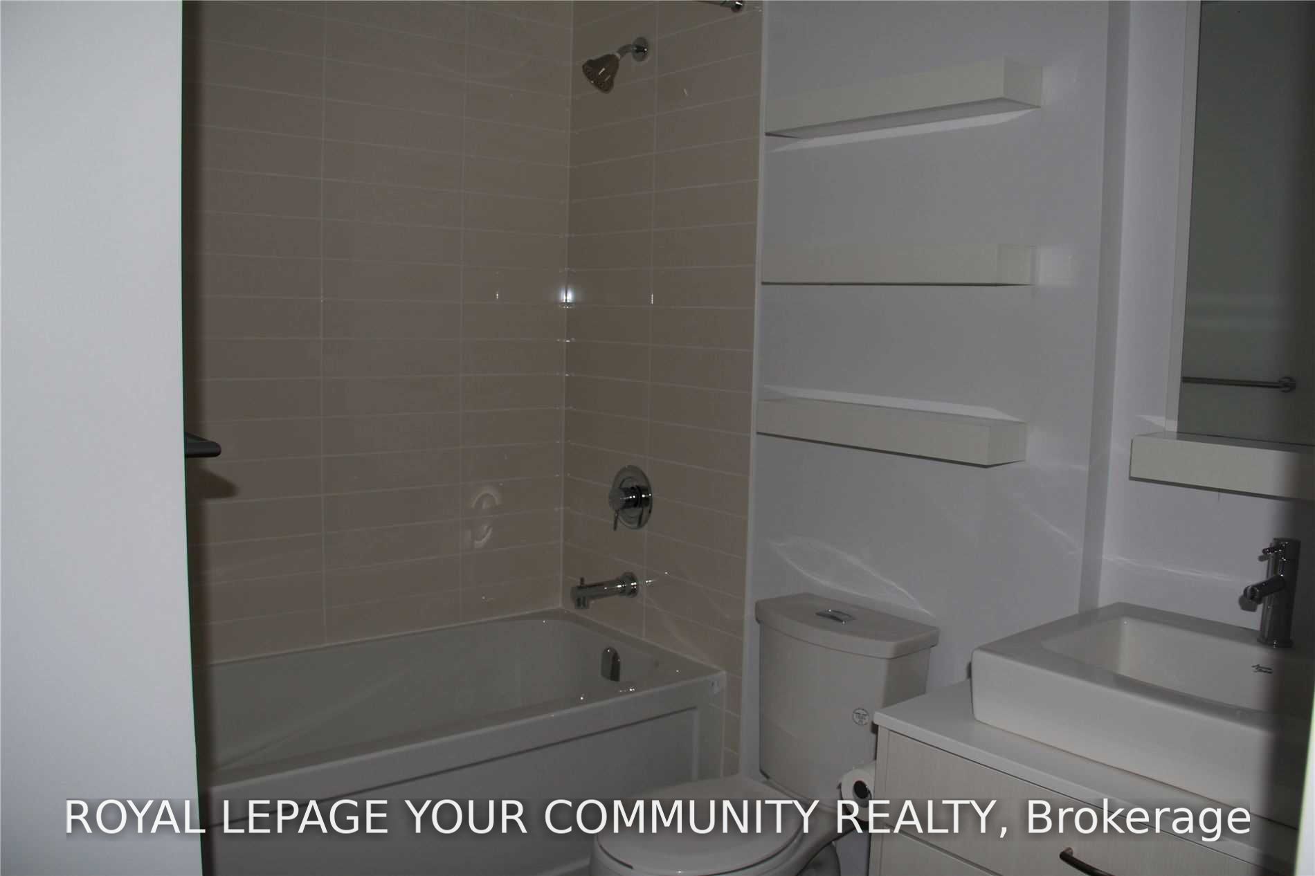 9201 Yonge Street 602 Property Photo 9