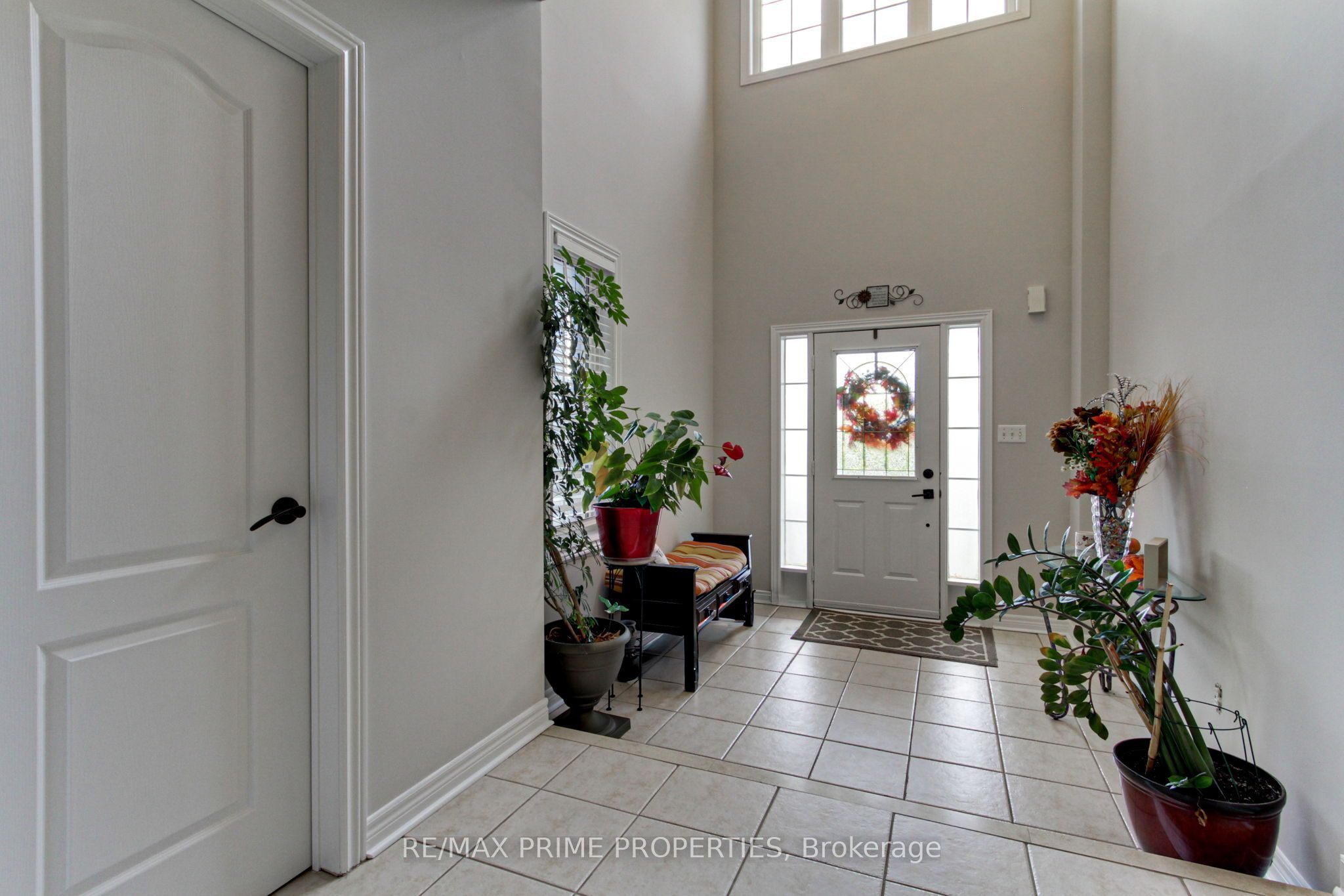 64 Ian Drive Property Photo 3