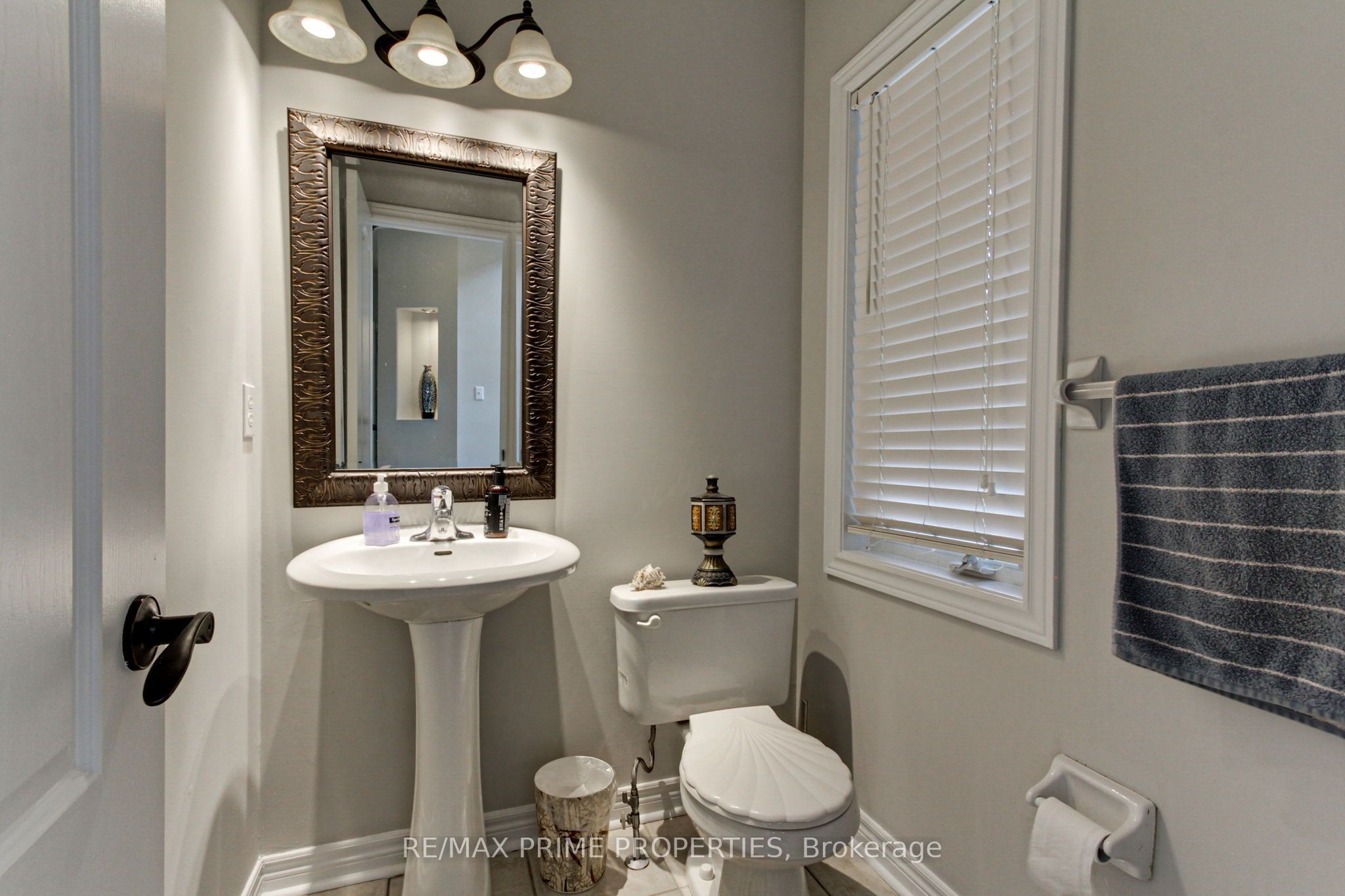 64 Ian Drive Property Photo 11