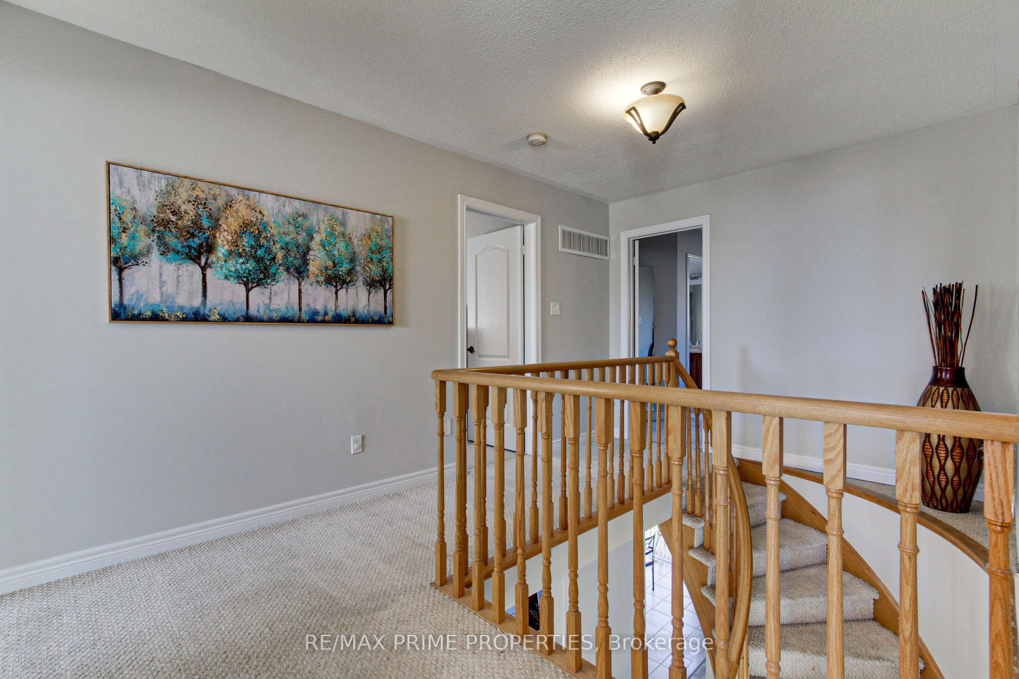 64 Ian Drive Property Photo 12