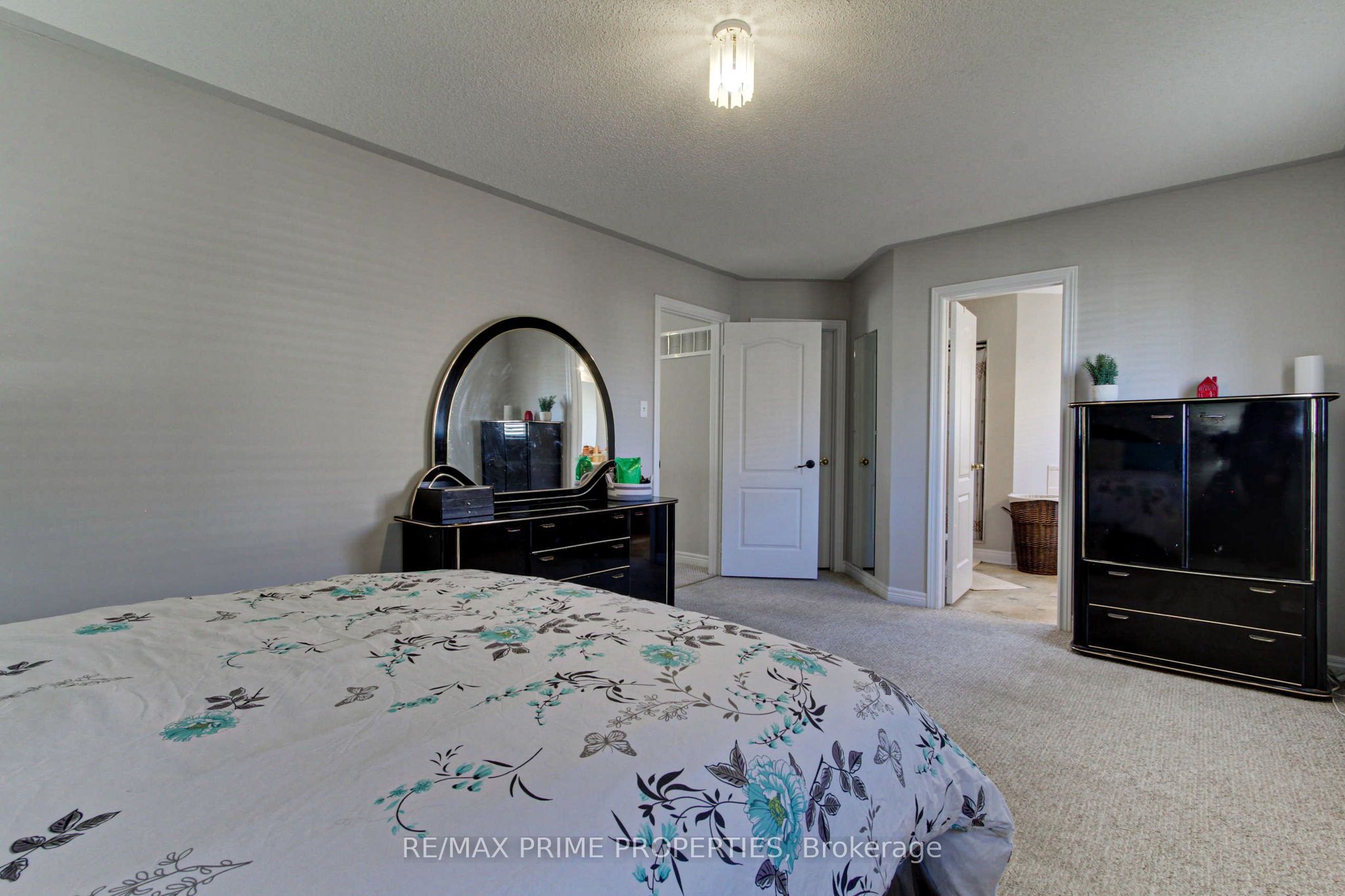 64 Ian Drive Property Photo 15