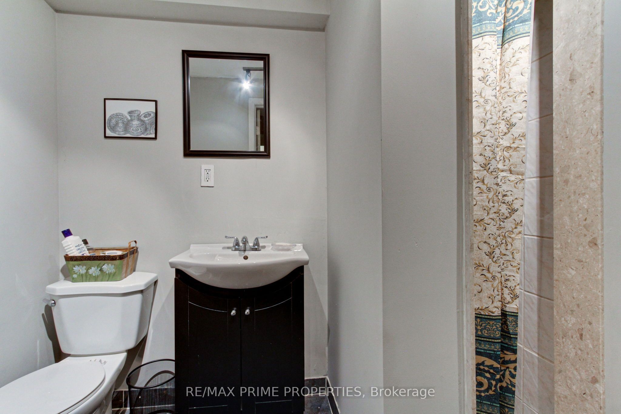 64 Ian Drive Property Photo 28