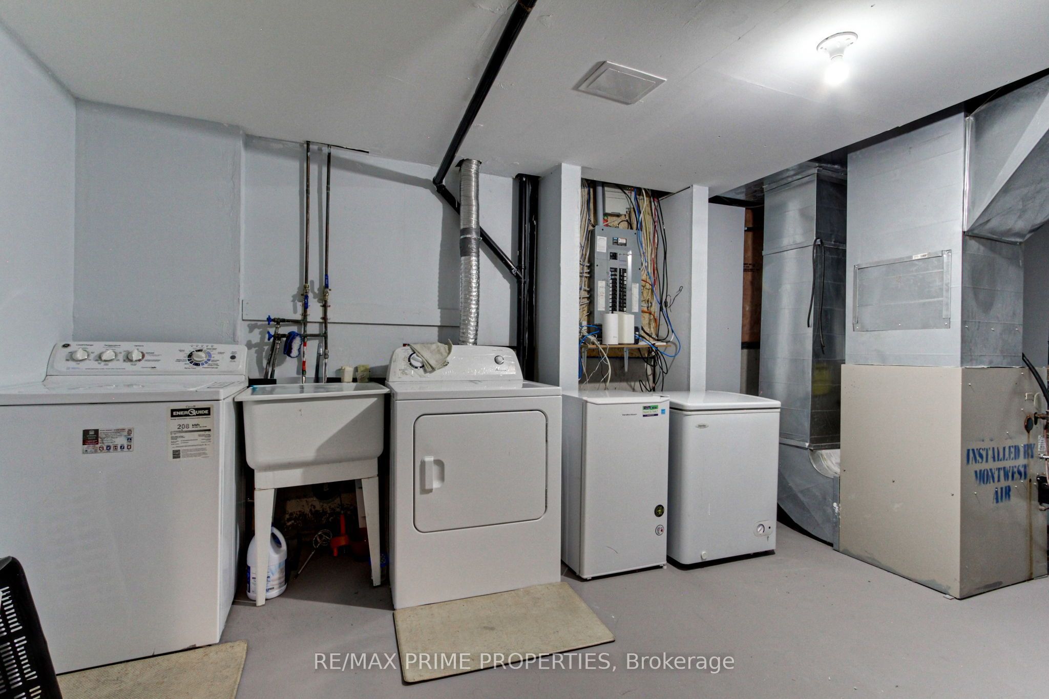 64 Ian Drive Property Photo 29