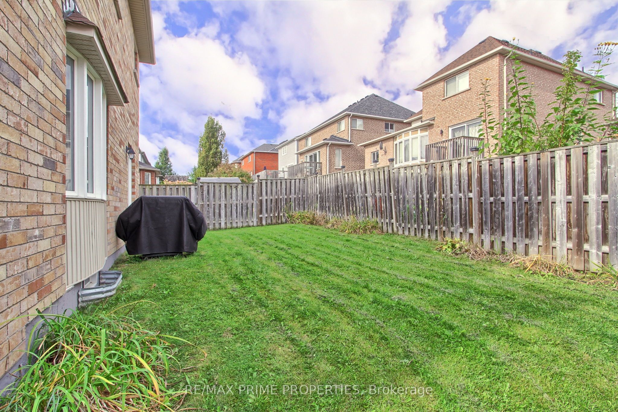 64 Ian Drive Property Photo 32