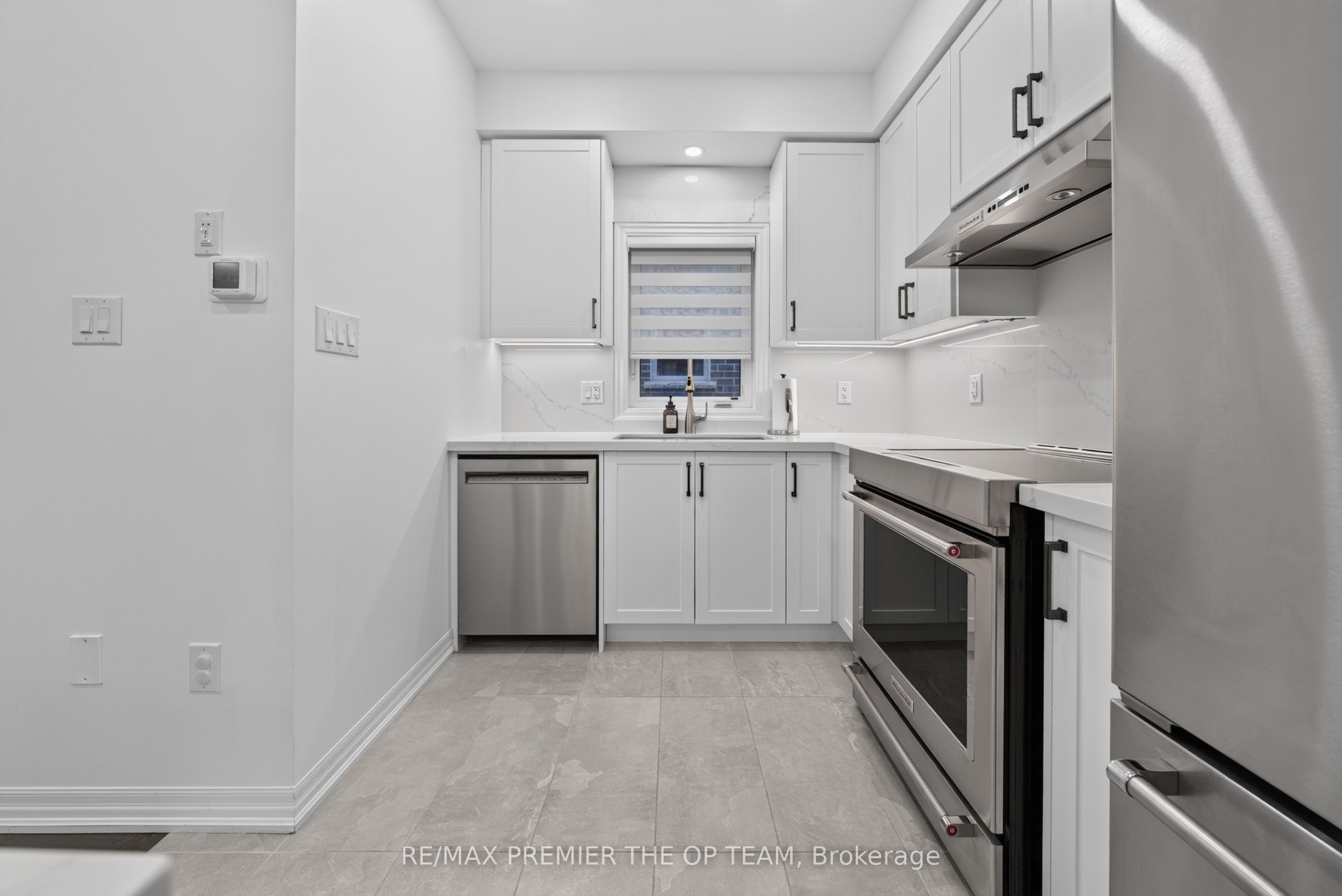 233 Vivant Street Property Photo 16