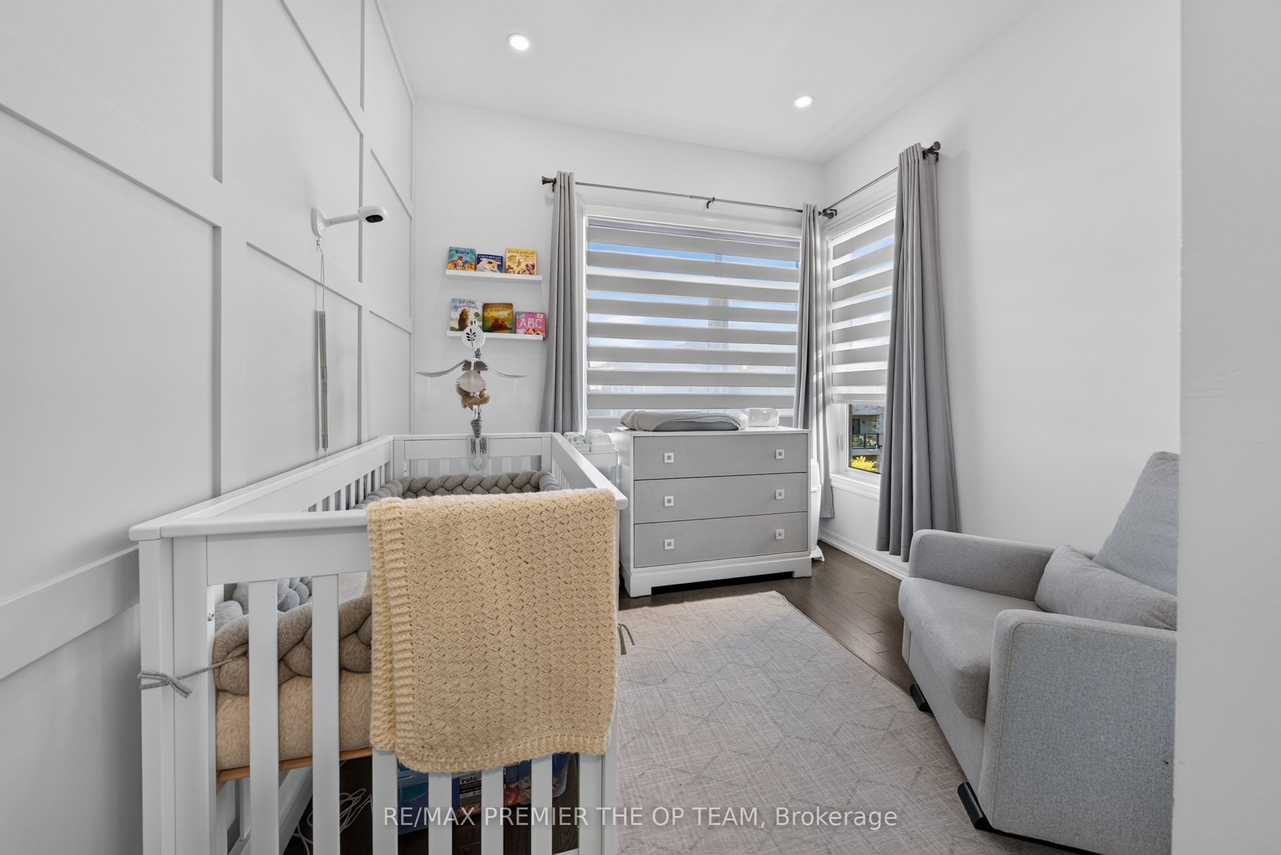233 Vivant Street Property Photo 29
