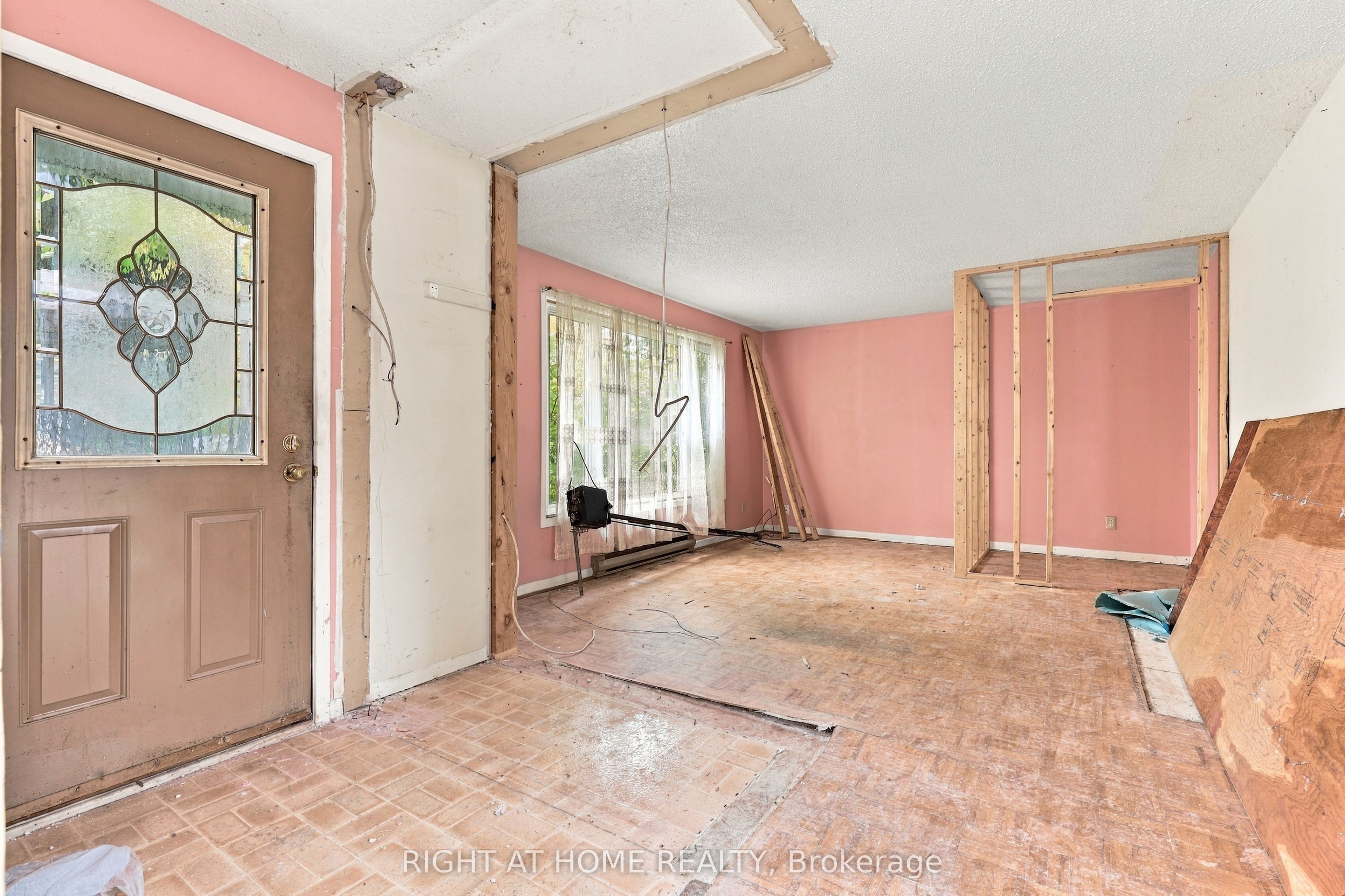 198 King Road Property Photo 21