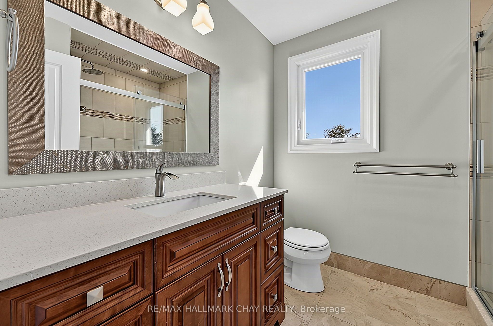 38 Imperial Crescent Property Photo 15