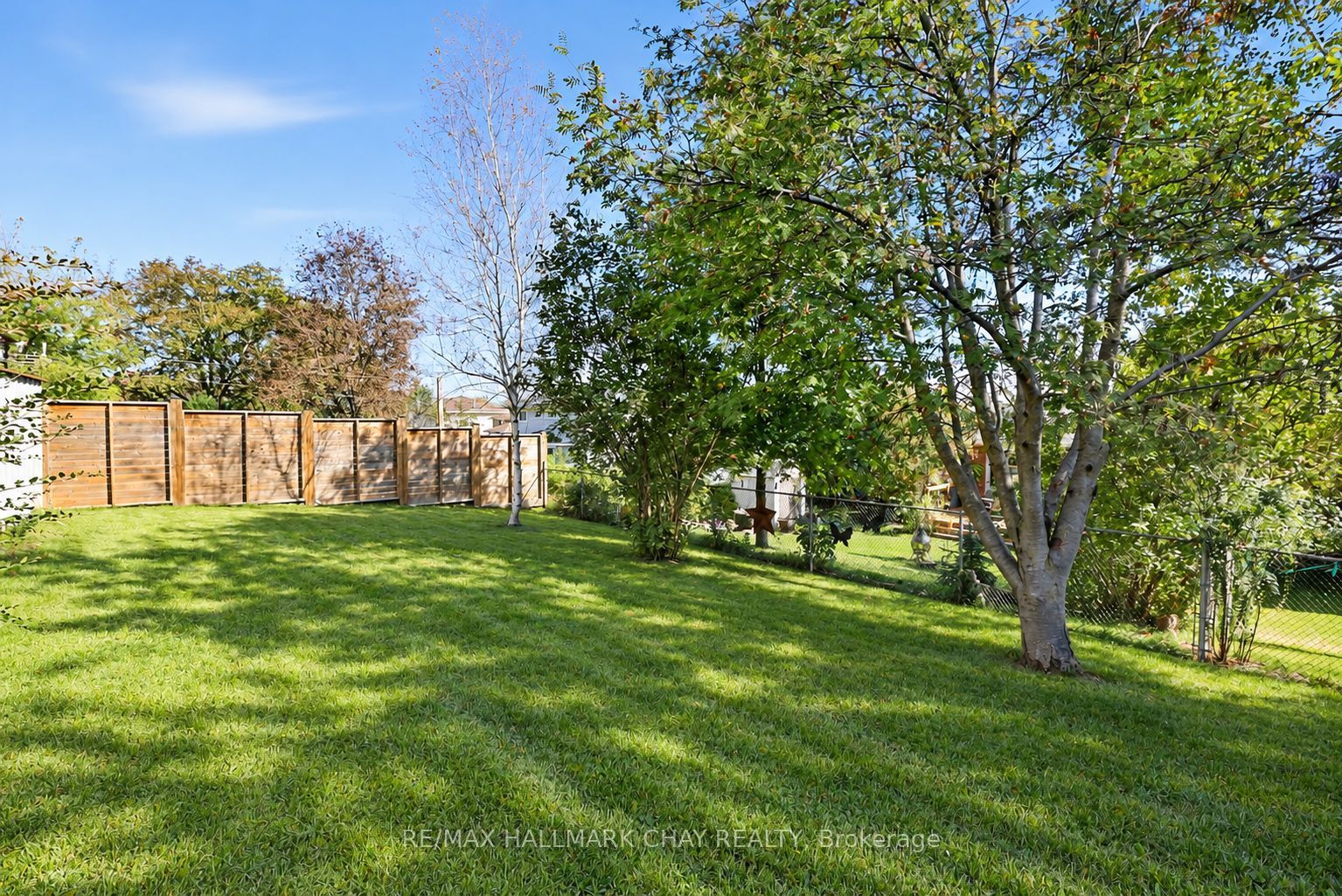 38 Imperial Crescent Property Photo 26