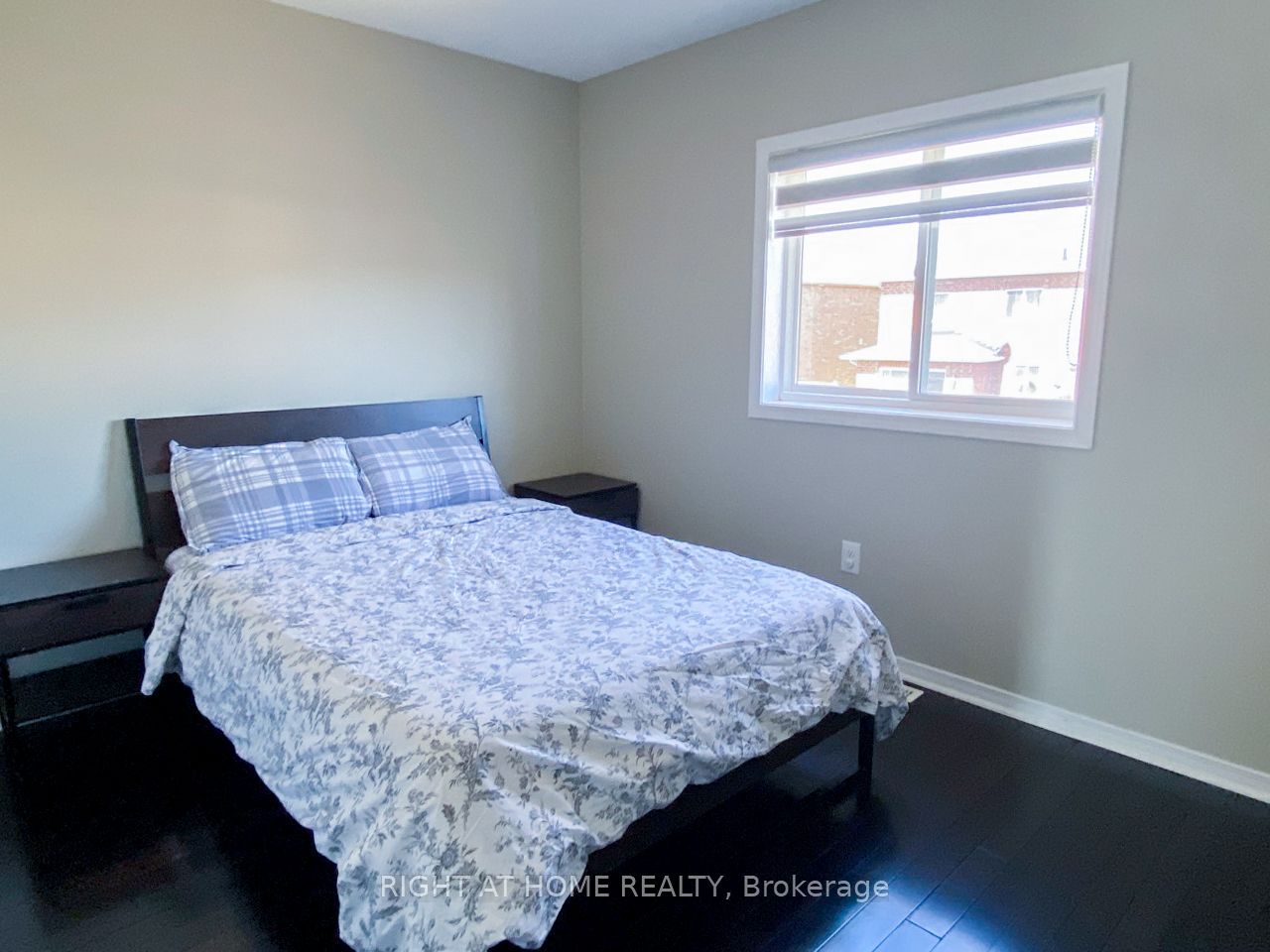2099 Osbond Road Property Photo 23