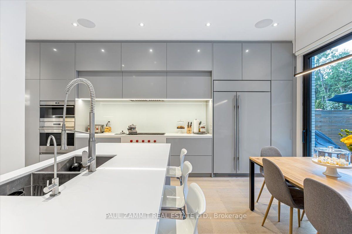 14 Rothsay Road Property Photo 11