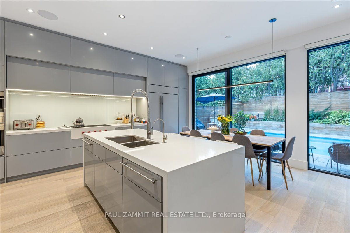 14 Rothsay Road Property Photo 12