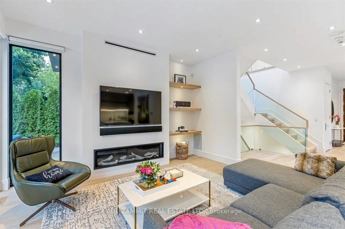 14 Rothsay Road Property Photo 17