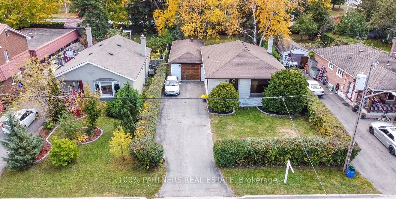 49 Child Drive N Lower Property Photo 2