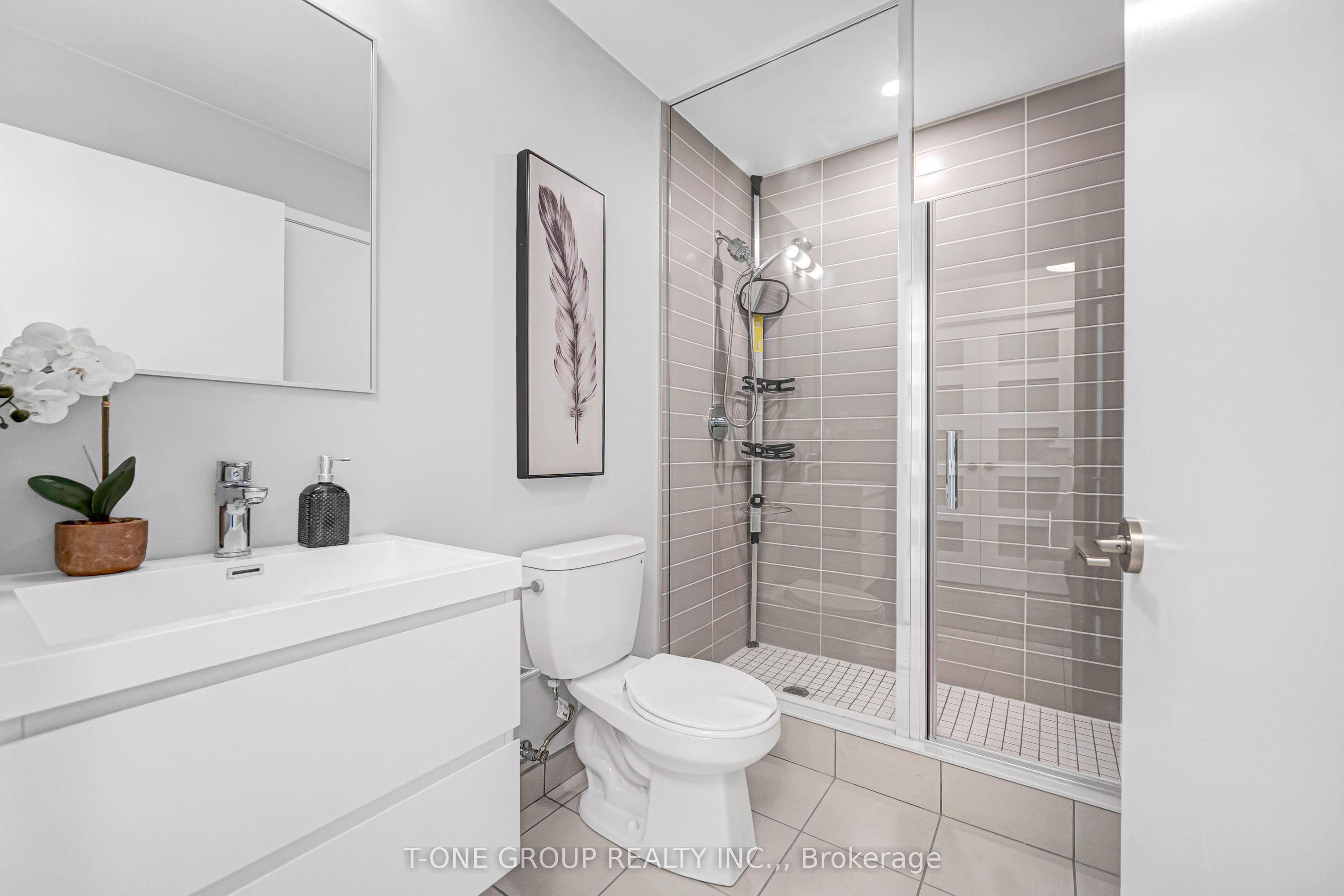 292 Verdale Crossing 1007 Property Photo 23