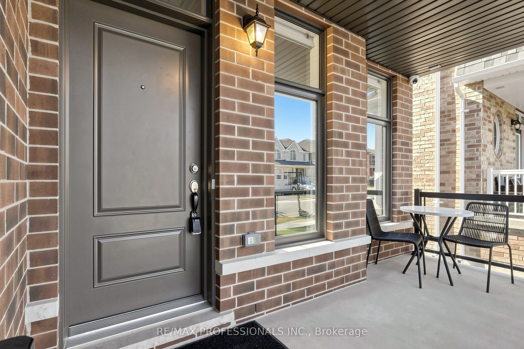 1450 Davis Loop Property Photo 2