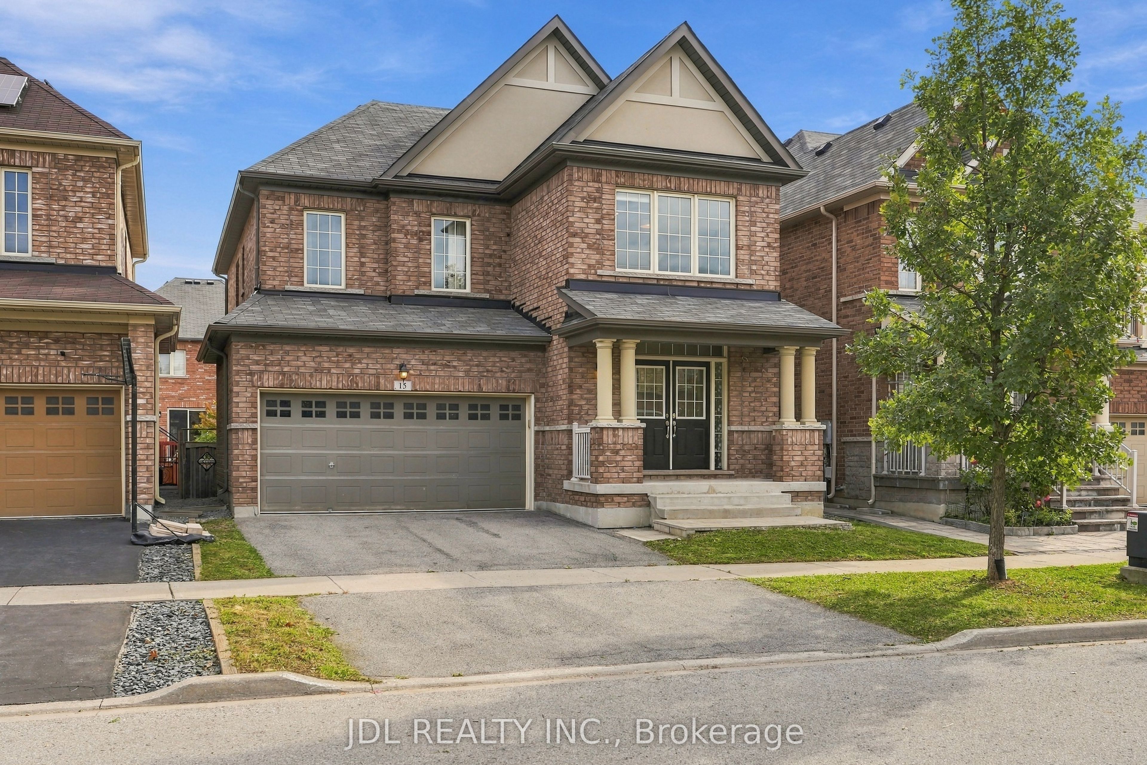 15 Beacon Point Street Property Photo 7