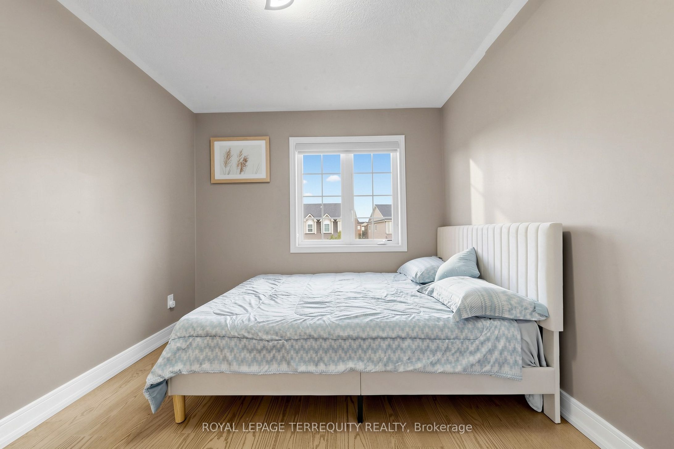 199 Armstrong Crescent Property Photo 22