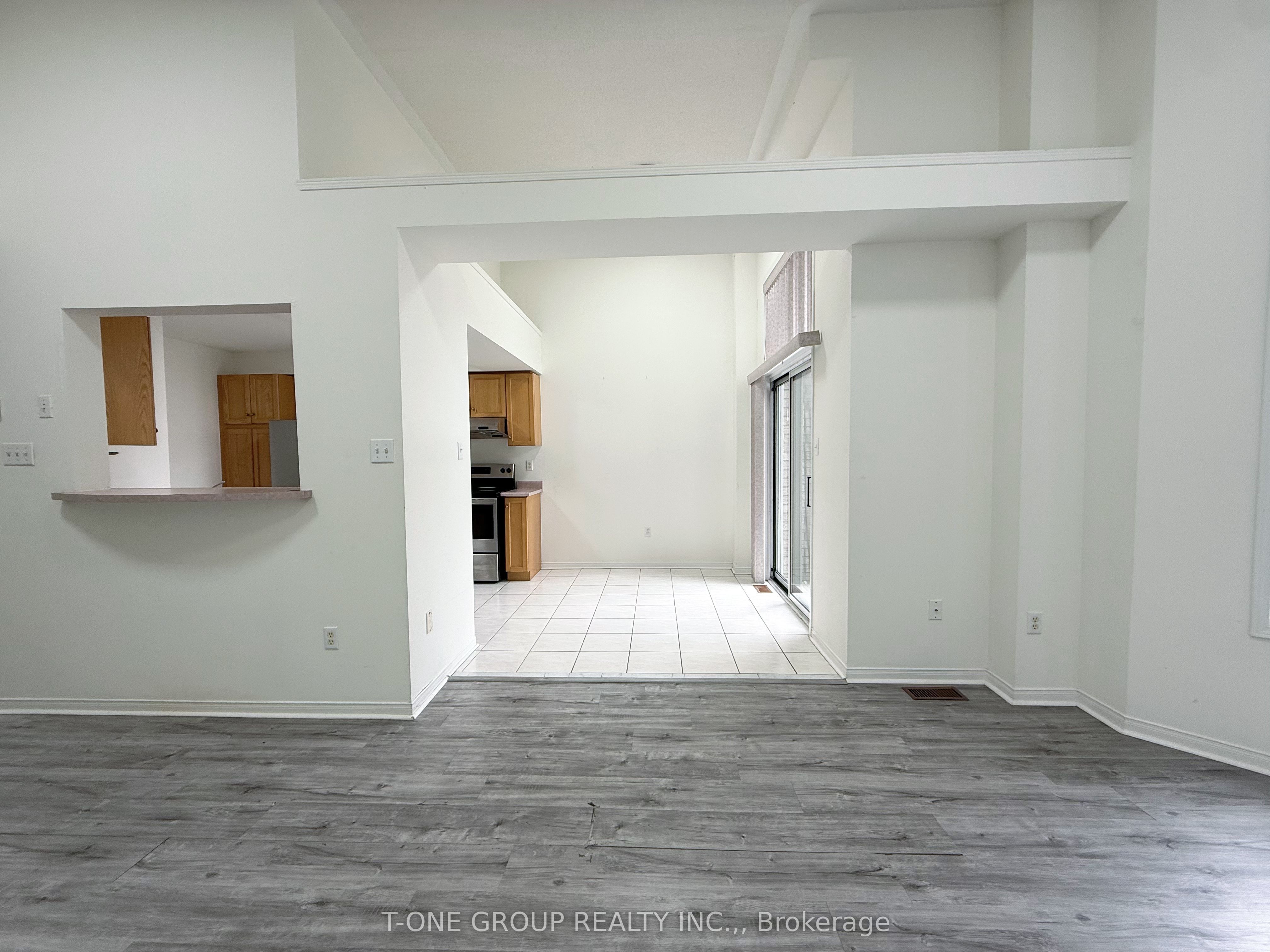 90 Bridlepath Street Property Photo 6
