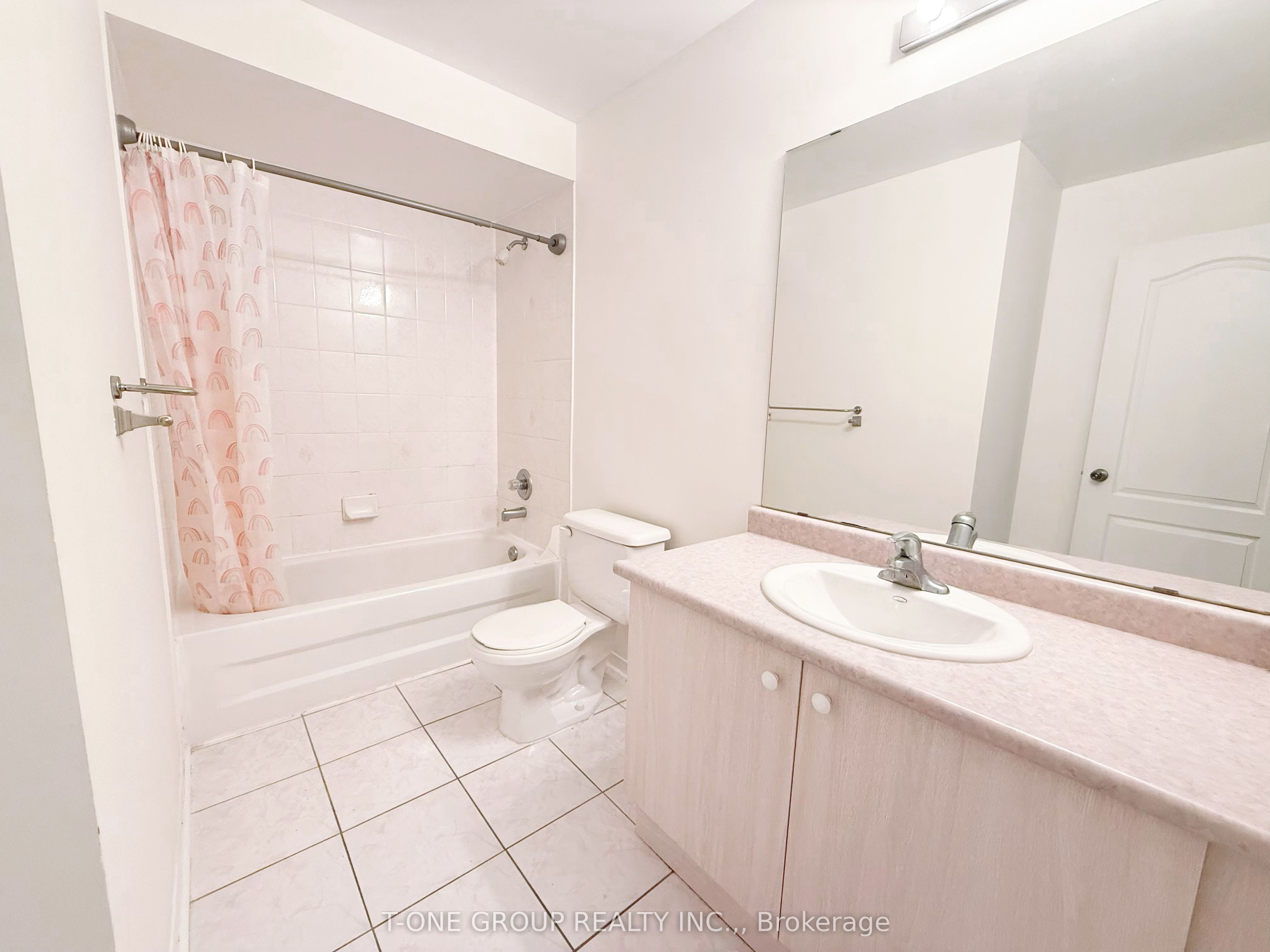 90 Bridlepath Street Property Photo 9