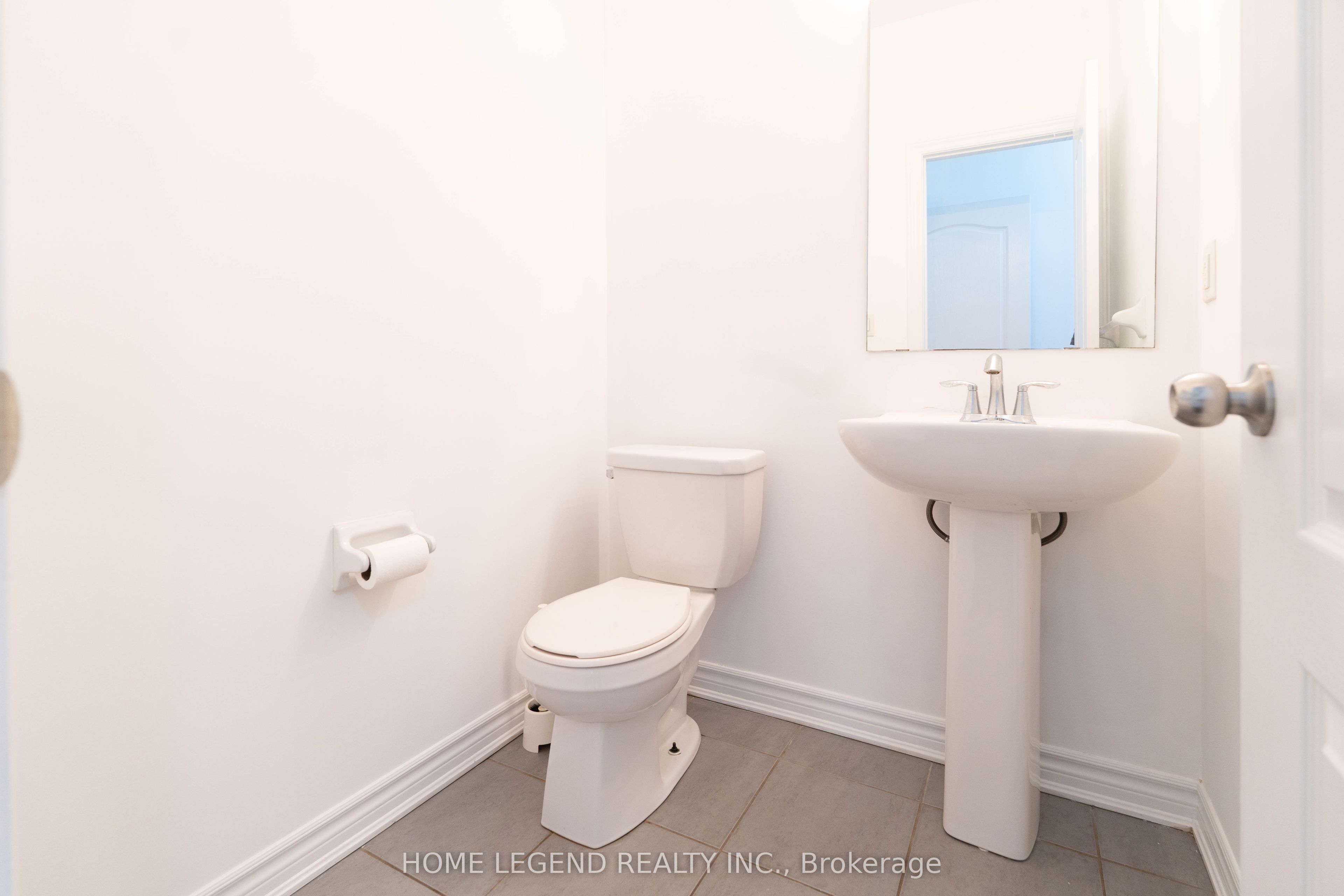 26 Pollock Avenue Property Photo 32