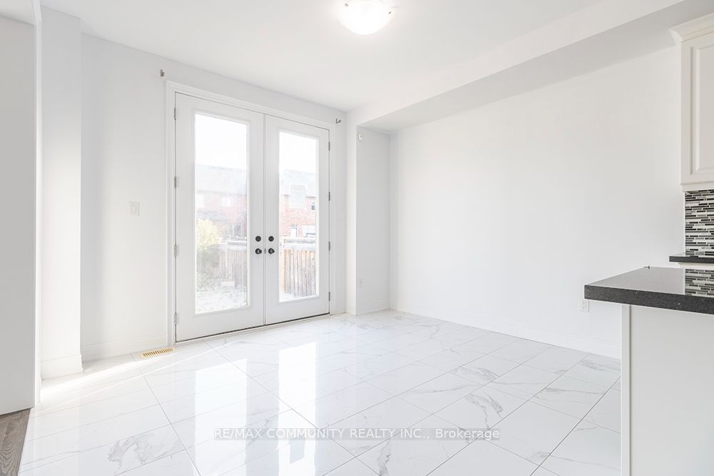 1305 Butler Street Property Photo 16