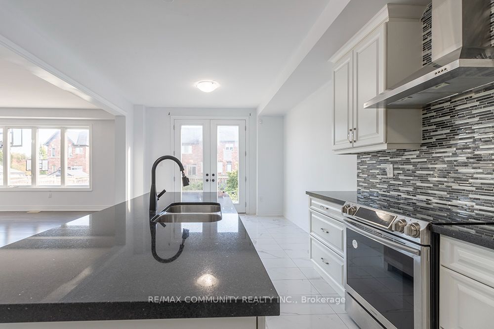 1305 Butler Street Property Photo 20