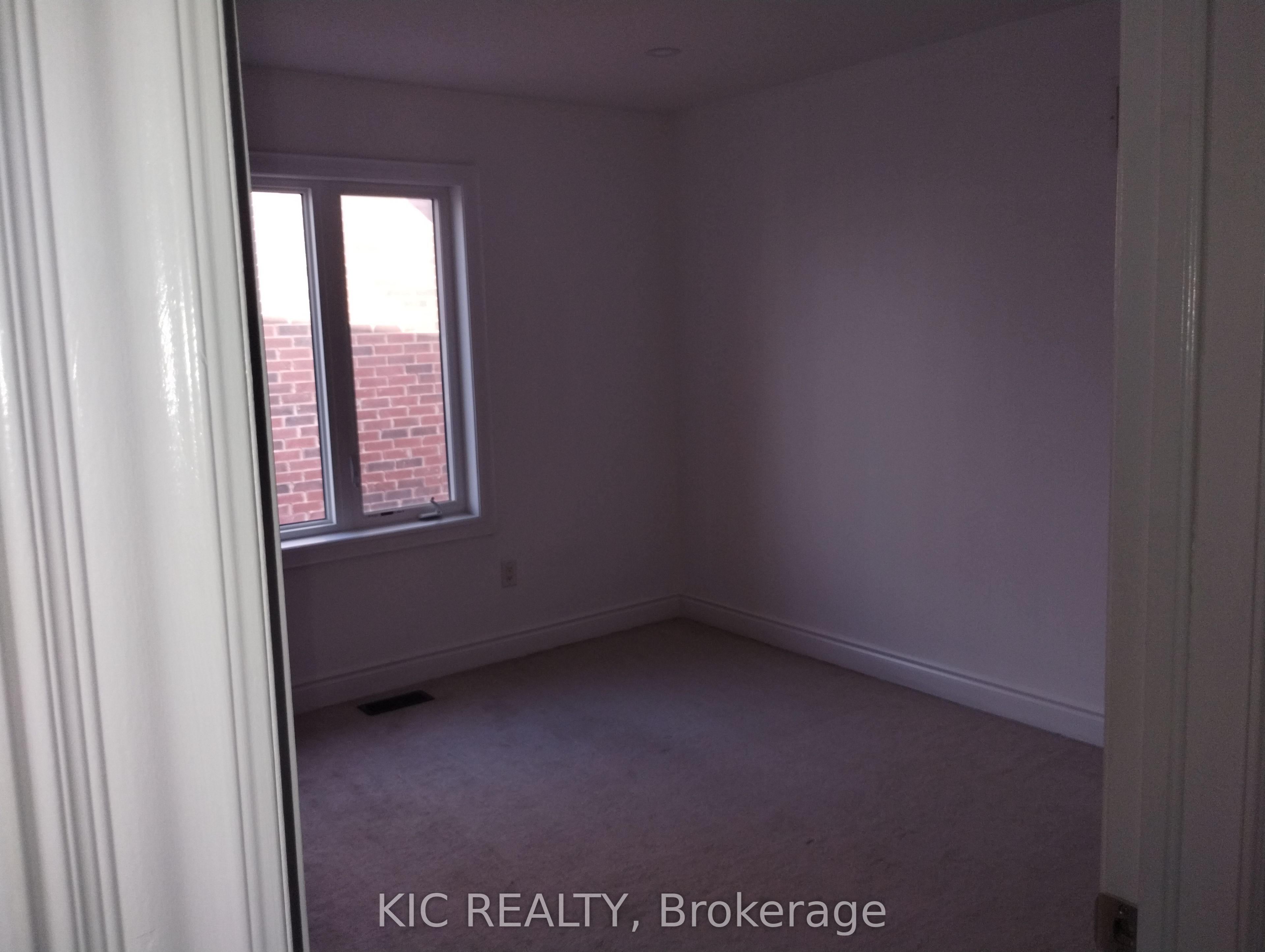 1461 Lormel Gate Avenue Property Photo 12