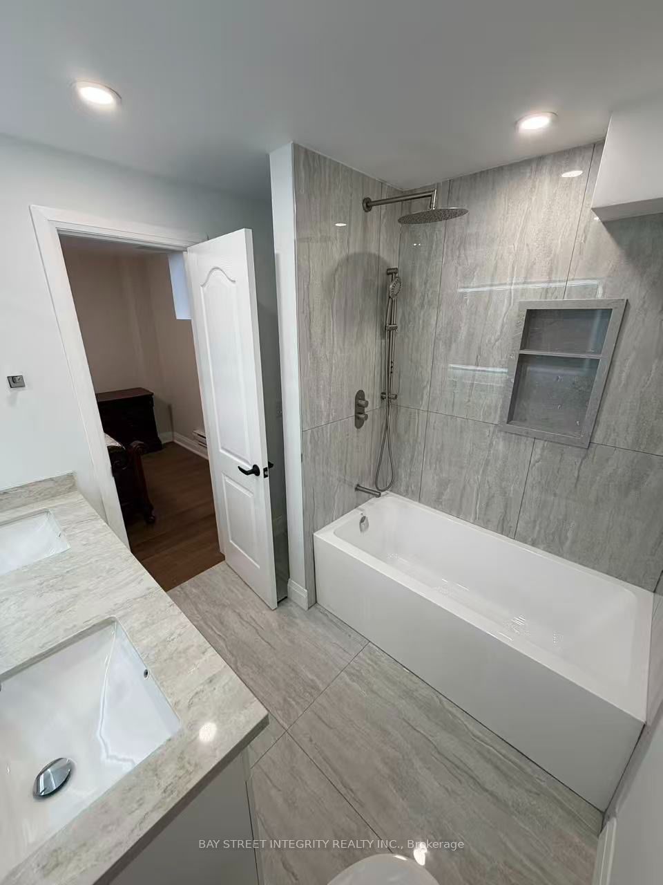 147 Prairie Rose Drive Property Photo 9