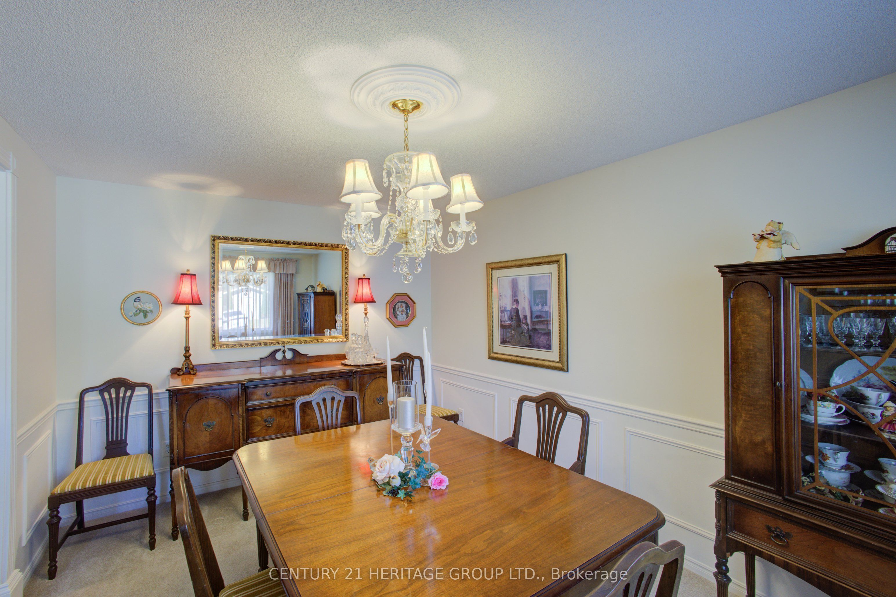 60 Tecumseth Pines Drive Property Photo 5