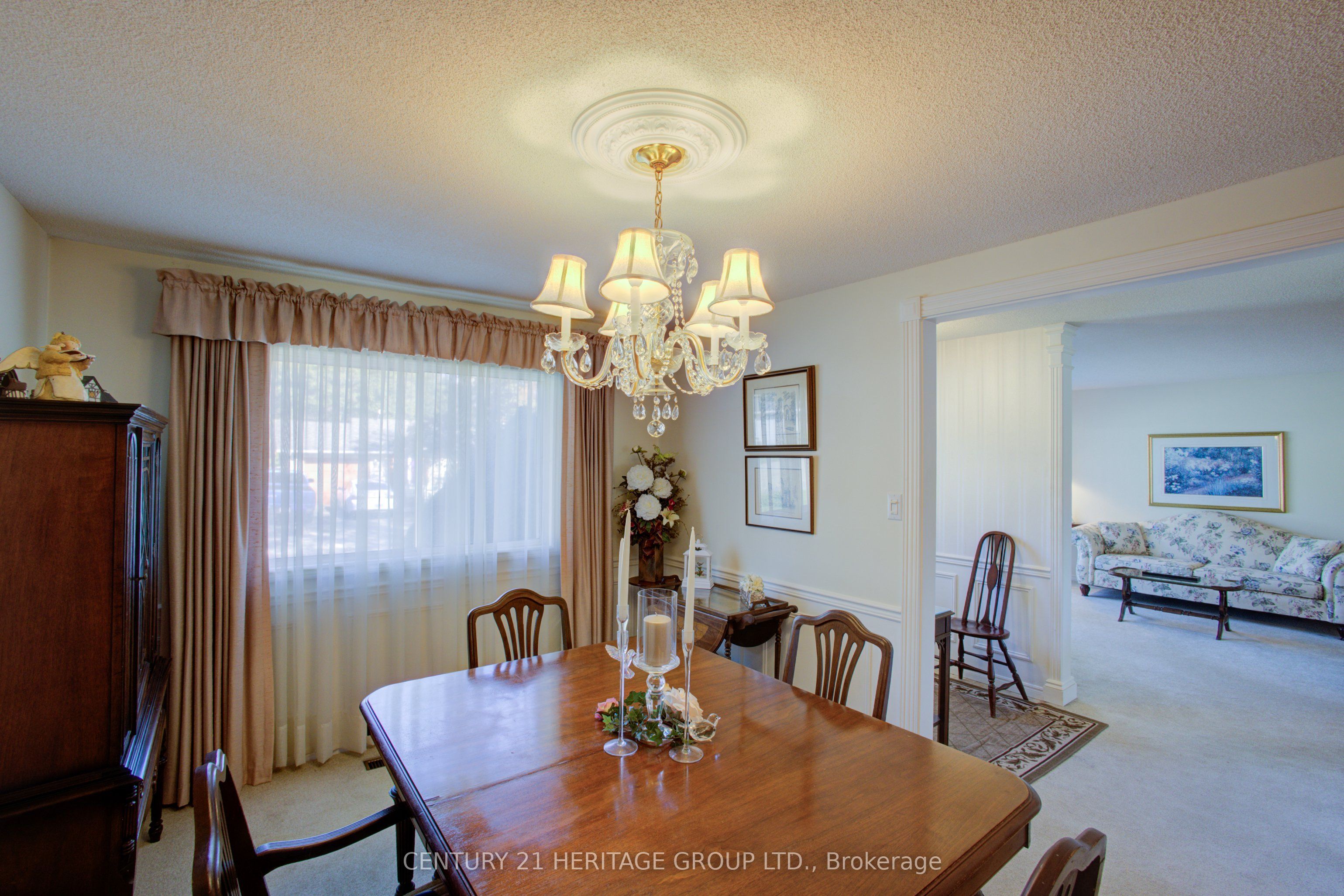 60 Tecumseth Pines Drive Property Photo 7