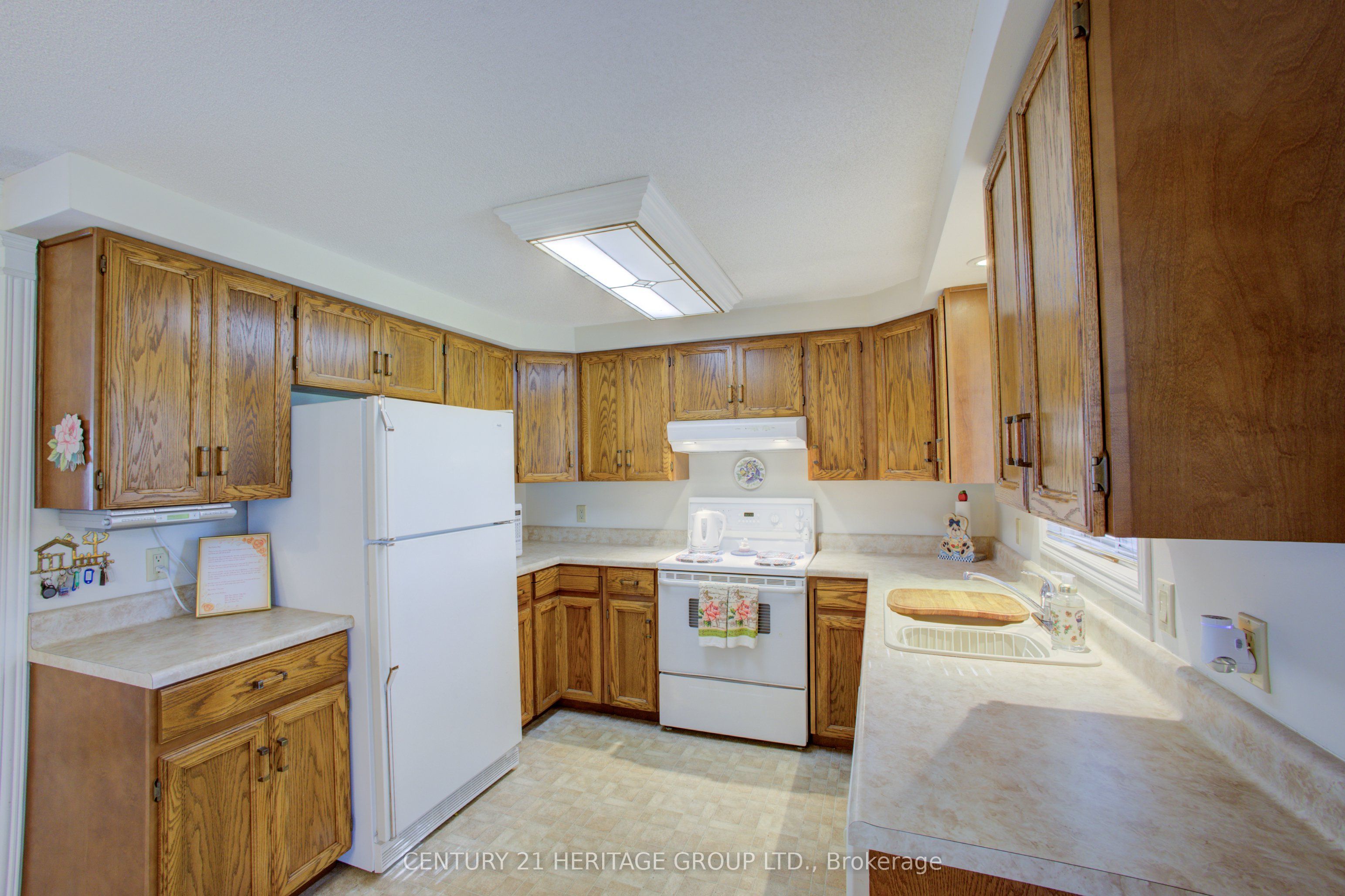 60 Tecumseth Pines Drive Property Photo 17