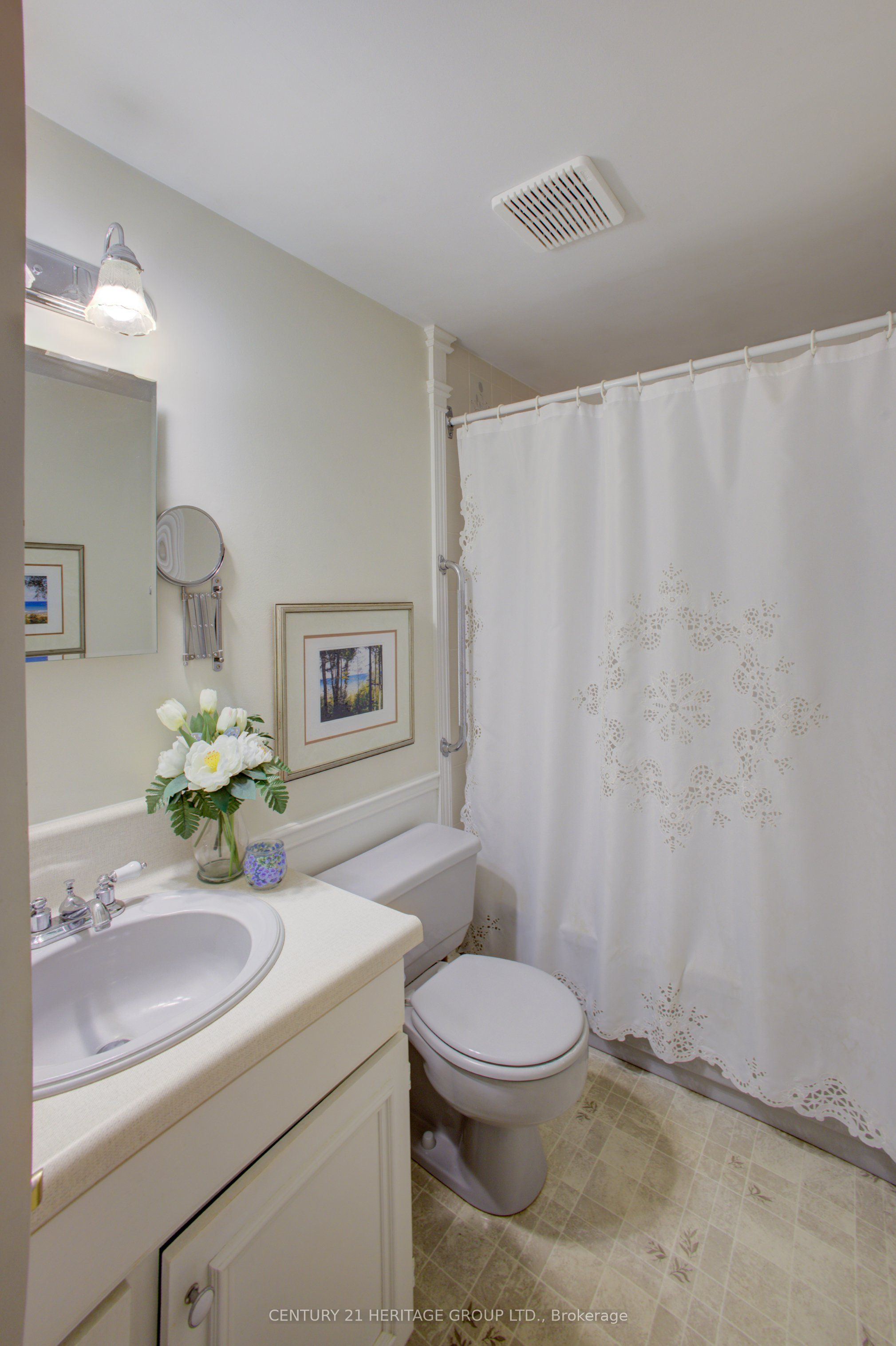 60 Tecumseth Pines Drive Property Photo 21