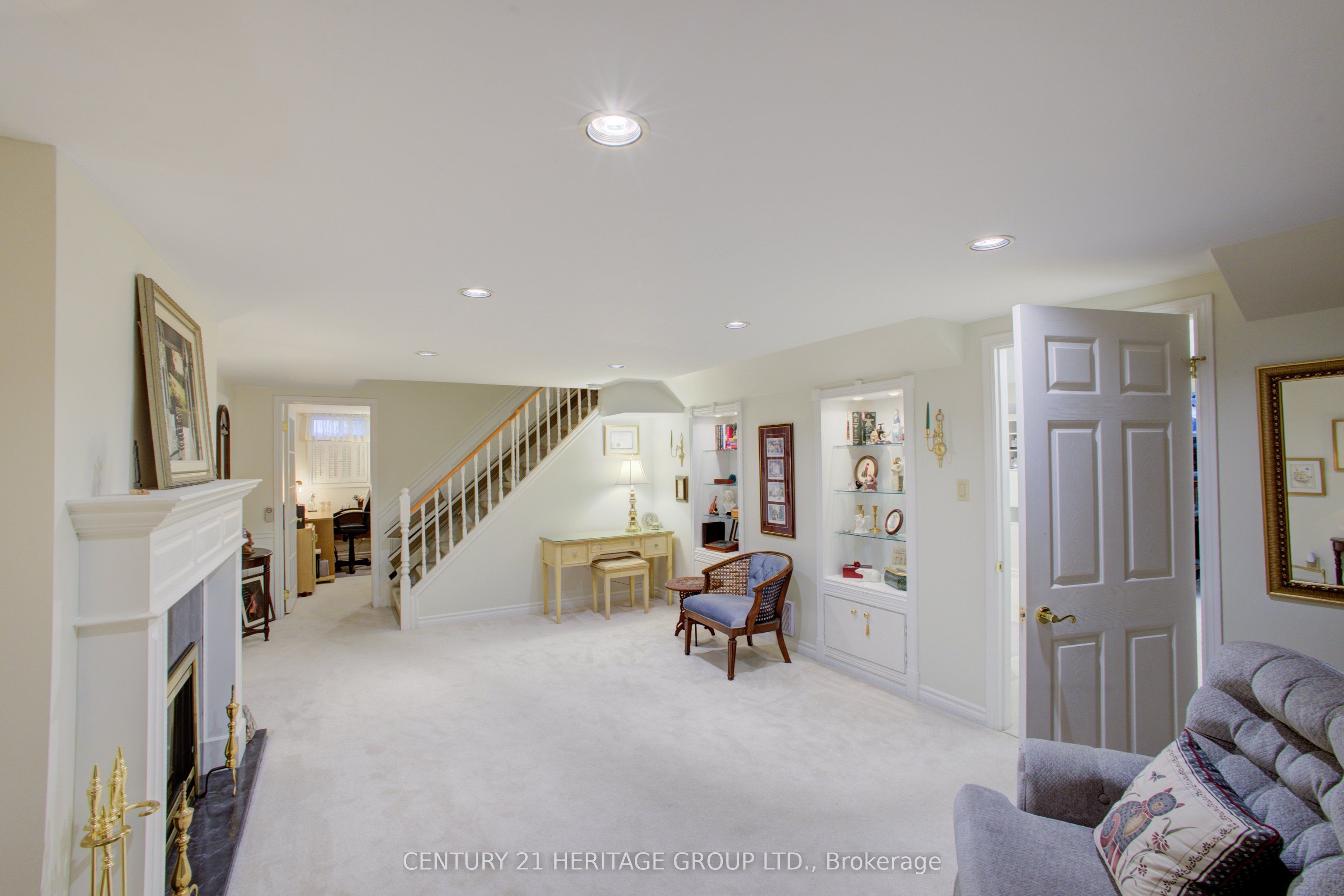 60 Tecumseth Pines Drive Property Photo 27