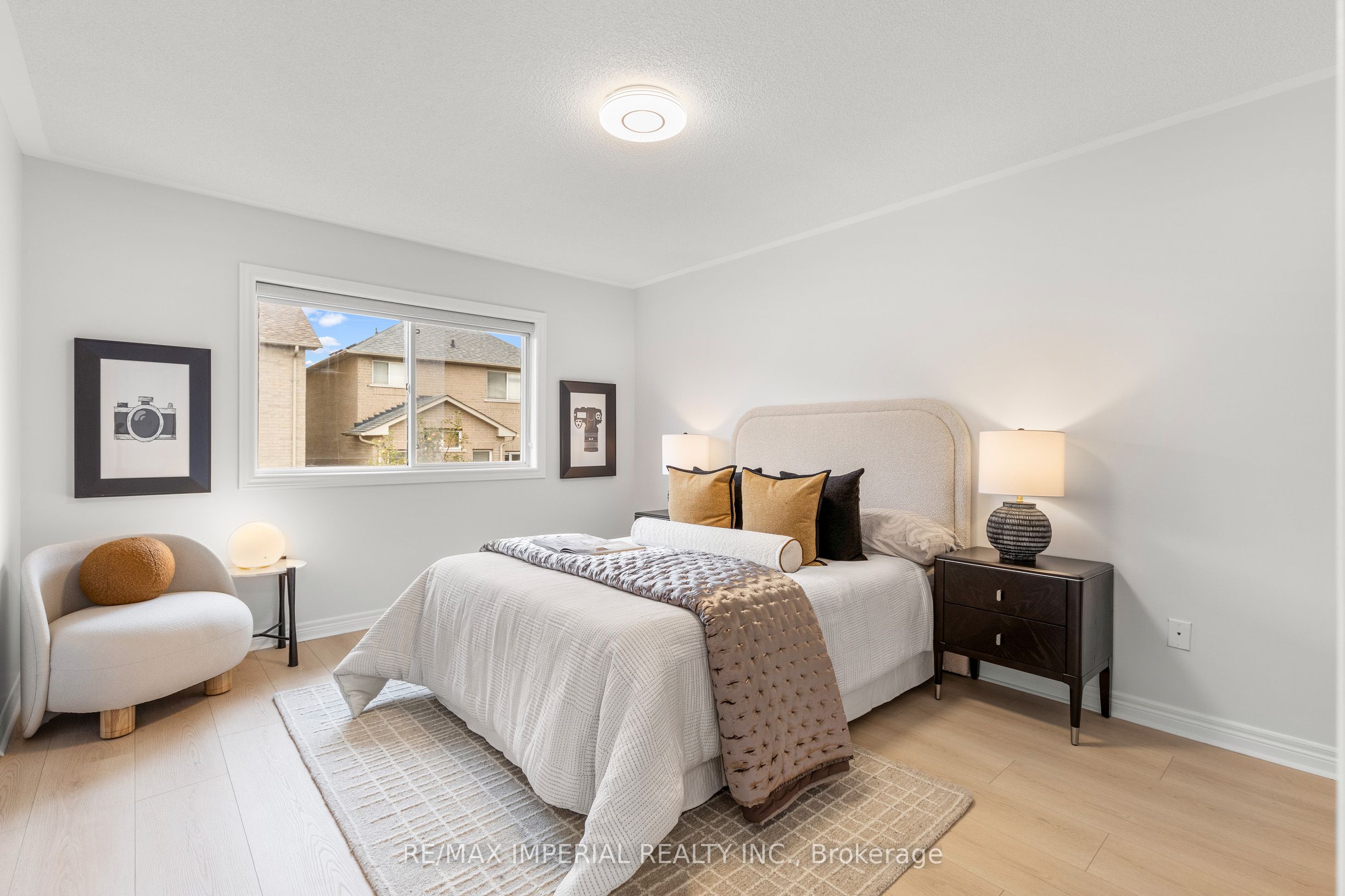 44 Hawkview Boulevard Property Photo 25