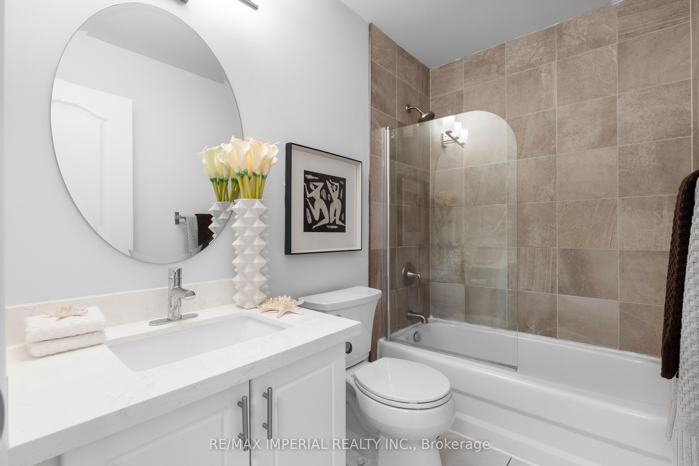 44 Hawkview Boulevard Property Photo 41