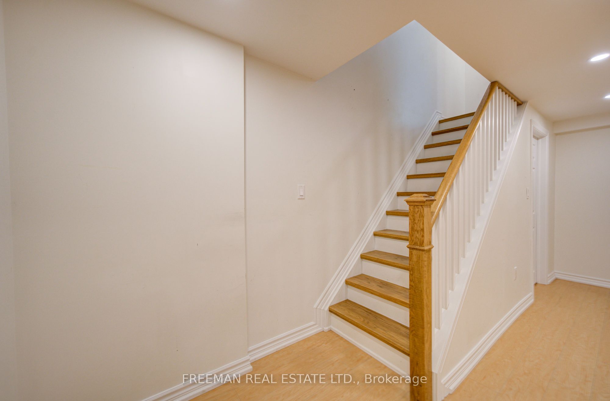 107 Brownstone Circle Property Photo 34