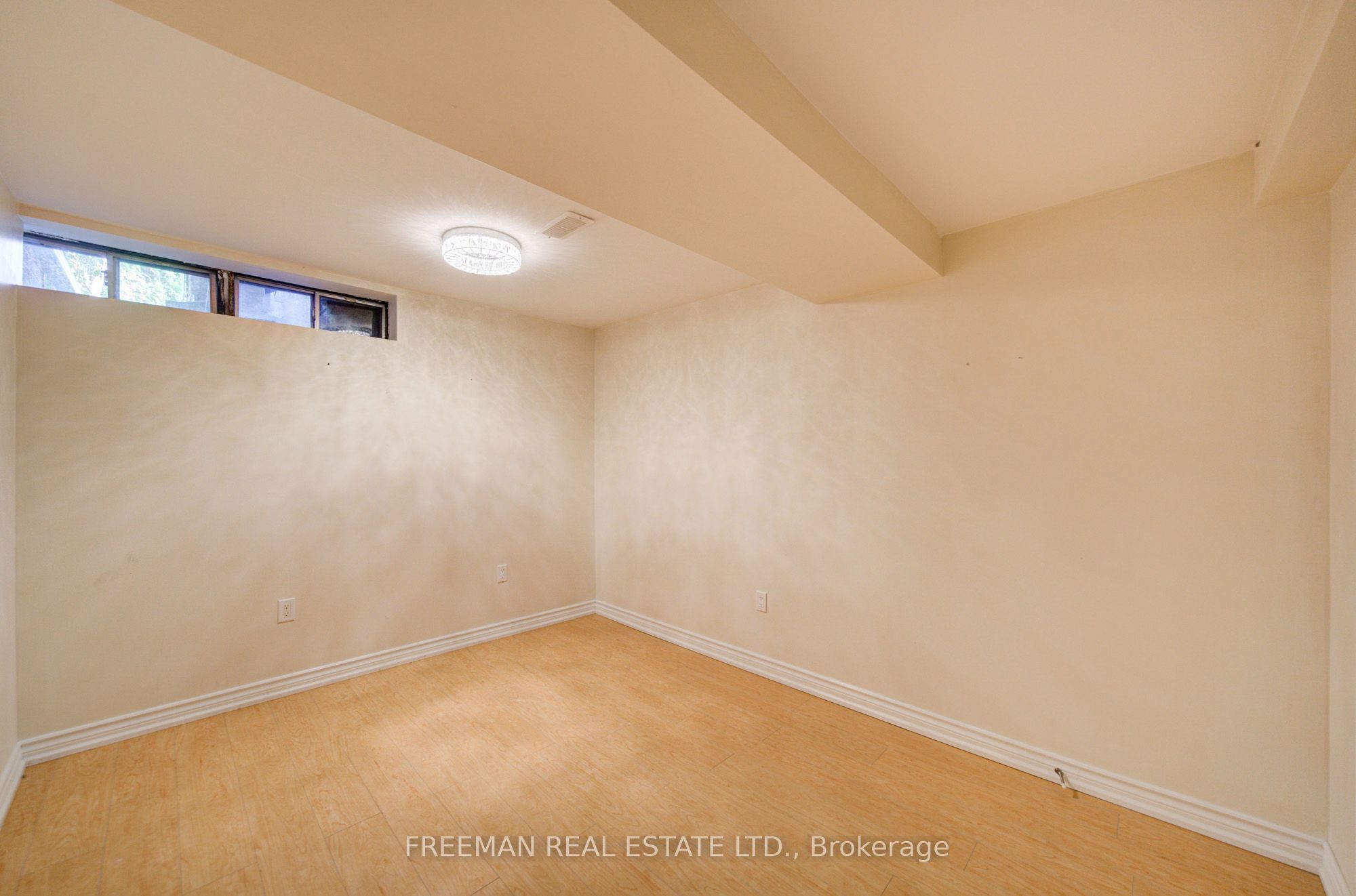 107 Brownstone Circle Property Photo 41