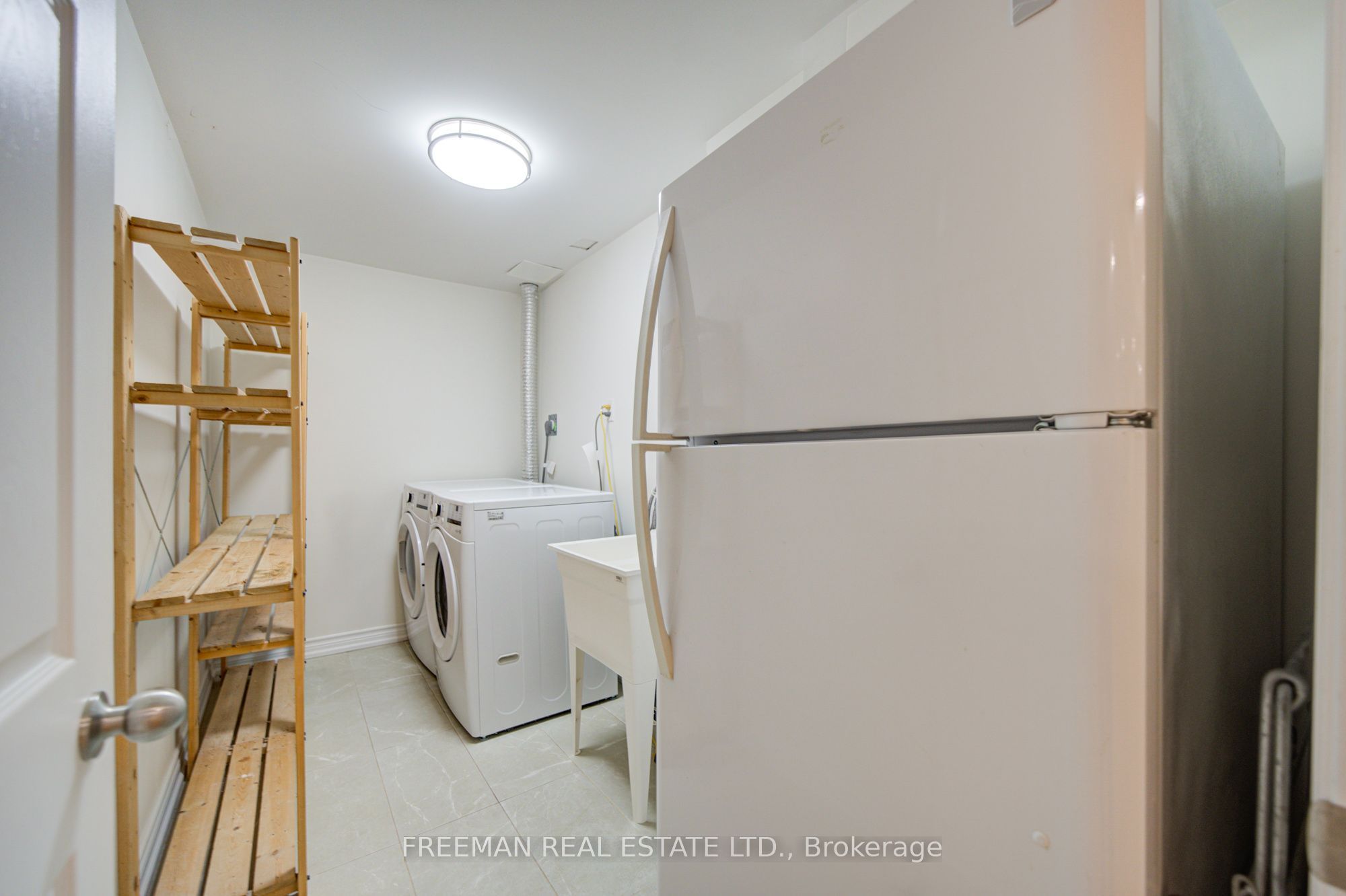 107 Brownstone Circle Property Photo 43