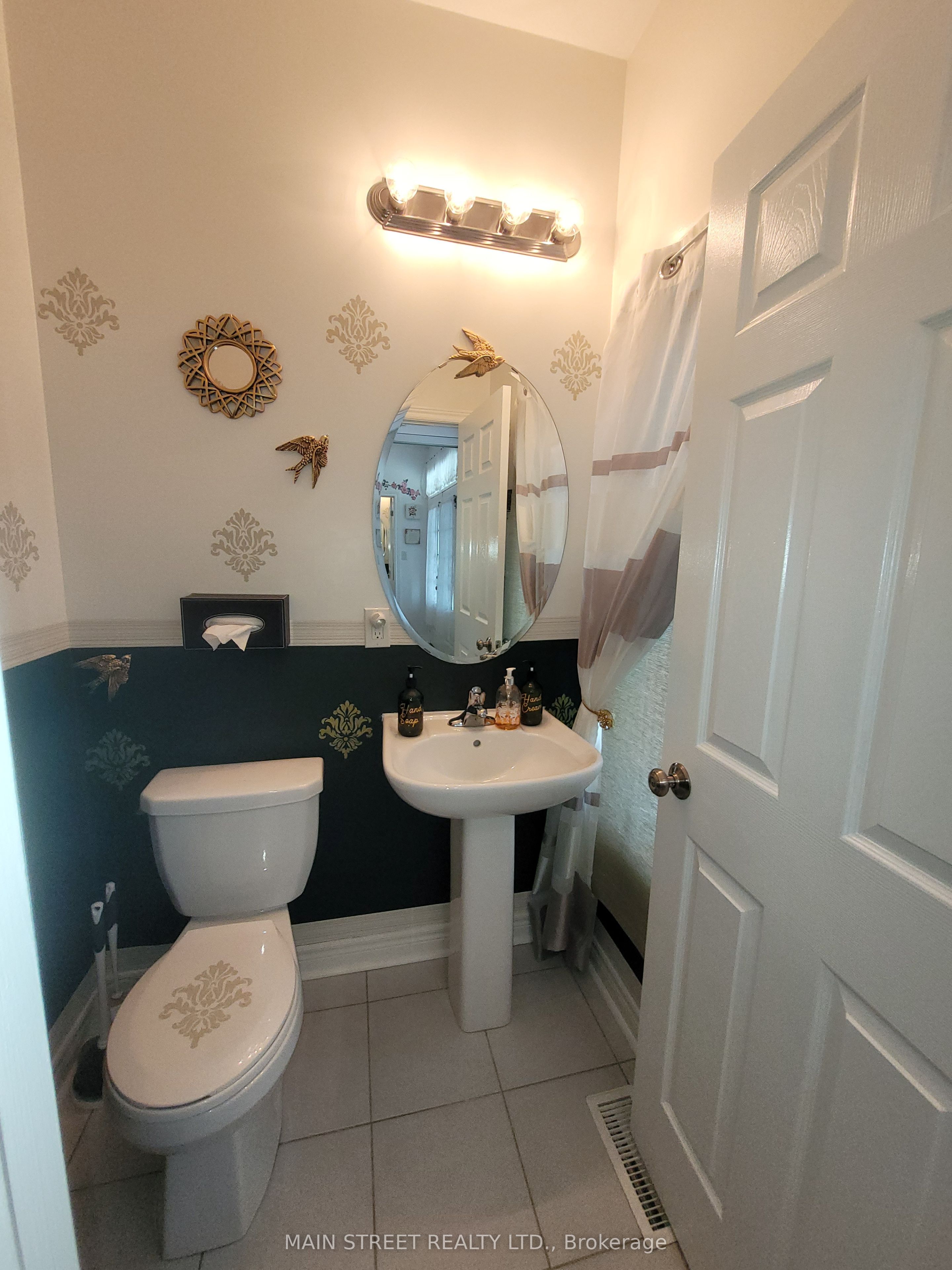 21 Prady Lane Property Photo 9
