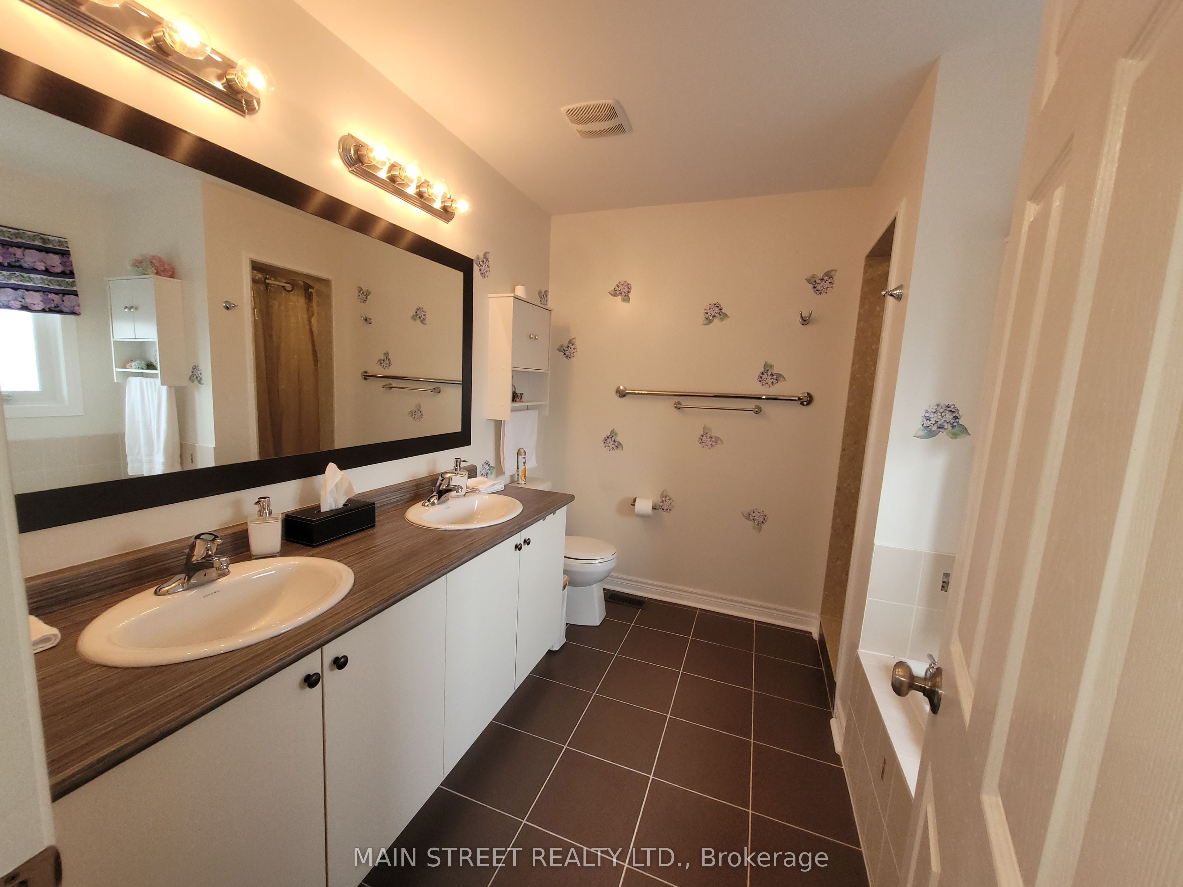 21 Prady Lane Property Photo 28